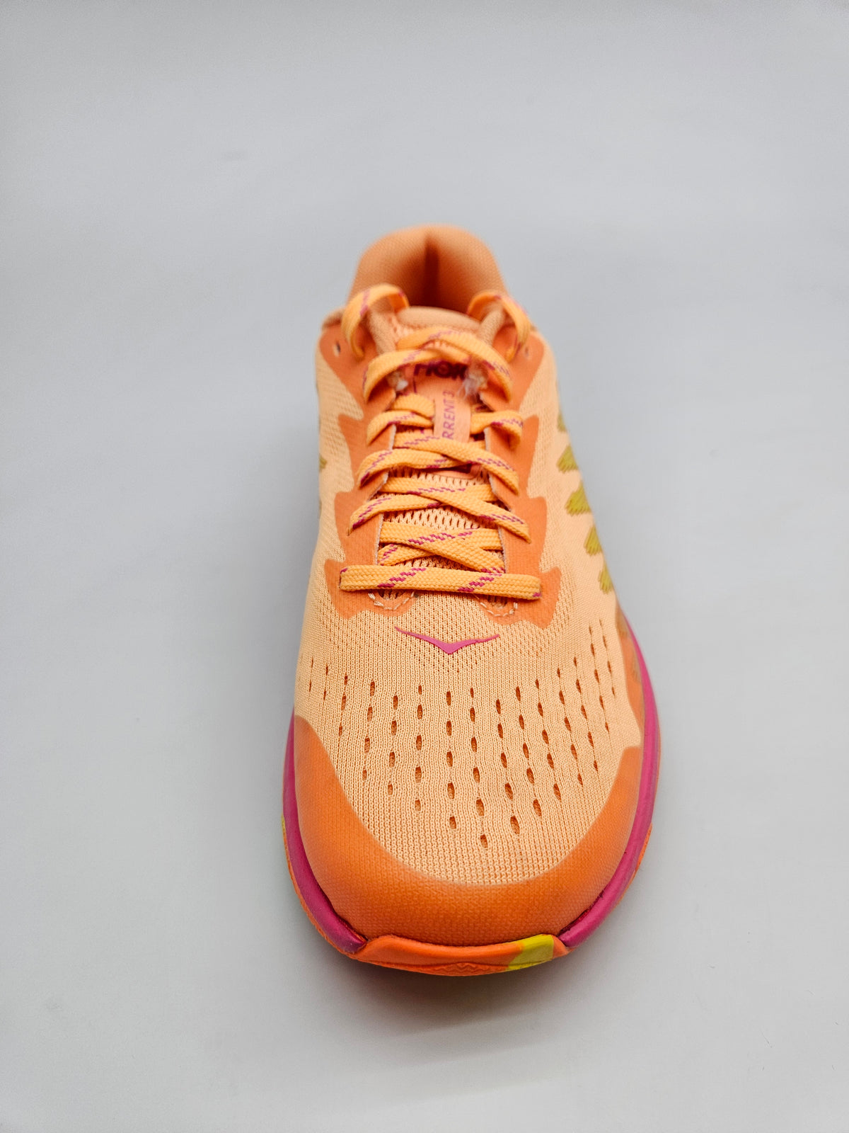 HOKA NOVI ORIGINAL PATIKI BR 38.5