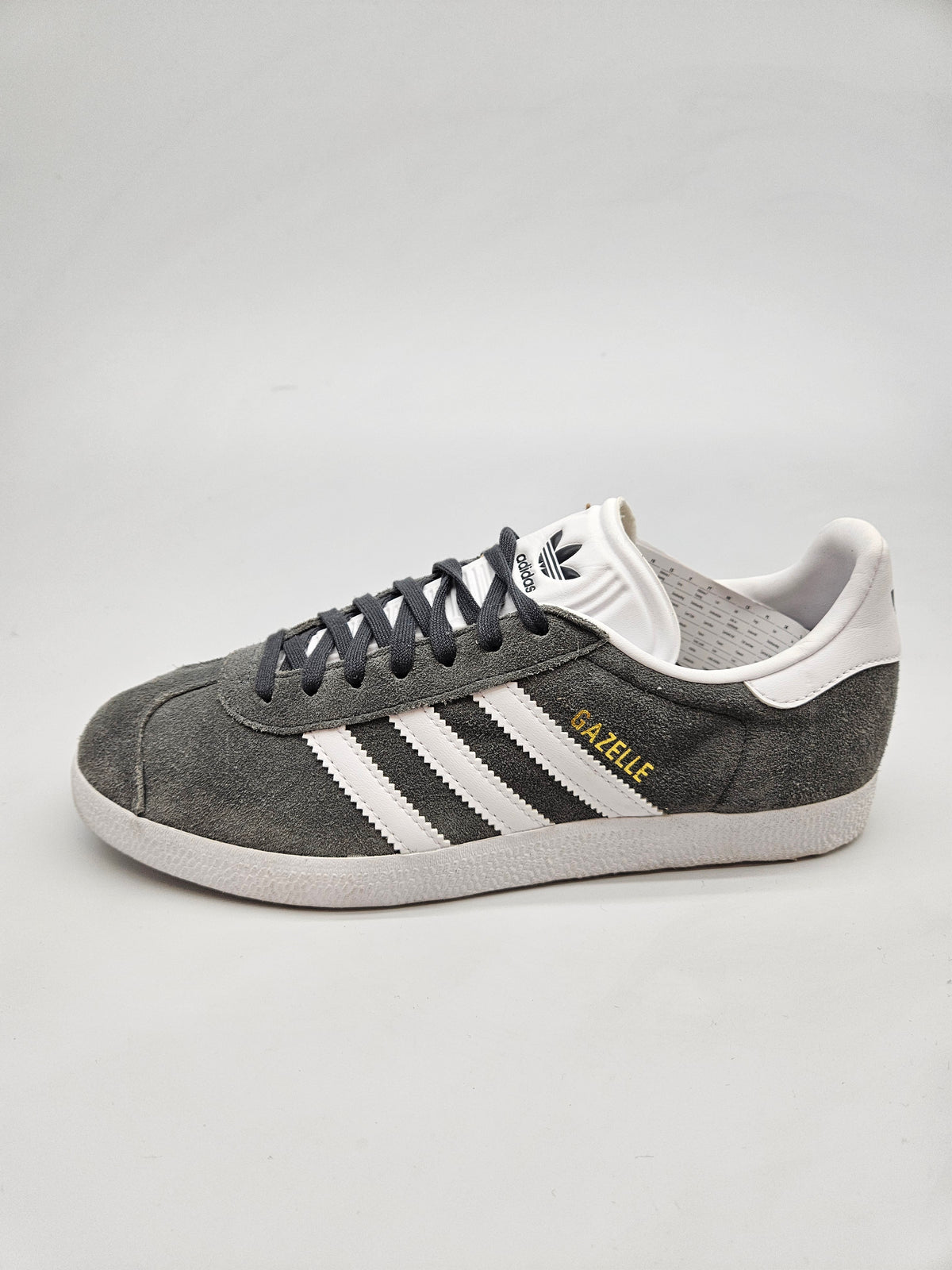 ADIDAS NOVI ORIGINAL PATIKI BR 39