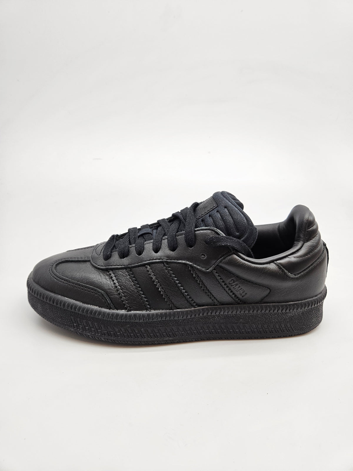 ADIDAS ORIGINAL PATIKI BR40.5