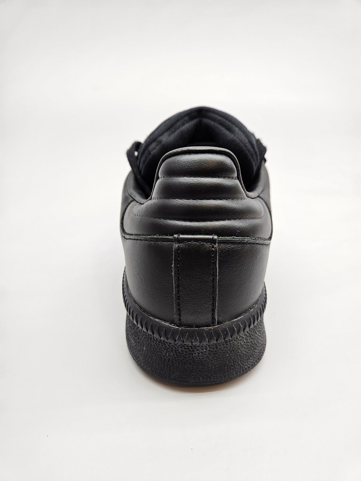 ADIDAS ORIGINAL PATIKI BR40.5