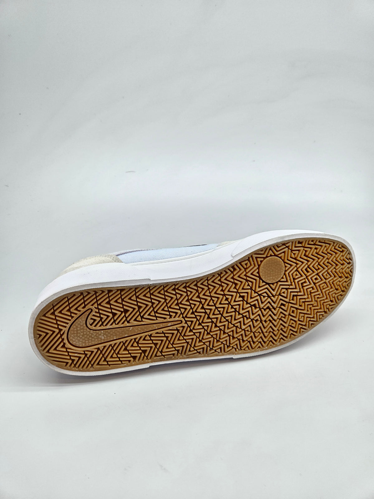 NIKE NOVI ORIGINAL PATIKI BR 43