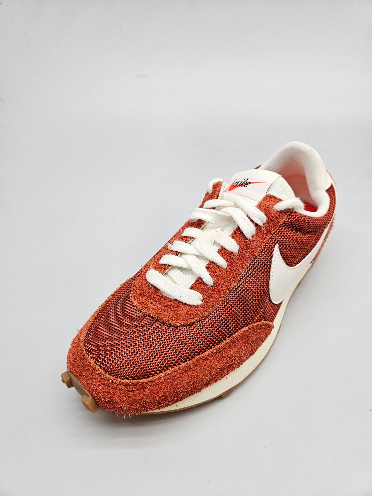 NIKE NOVI ORIGINAL PATIKI BR 38.5