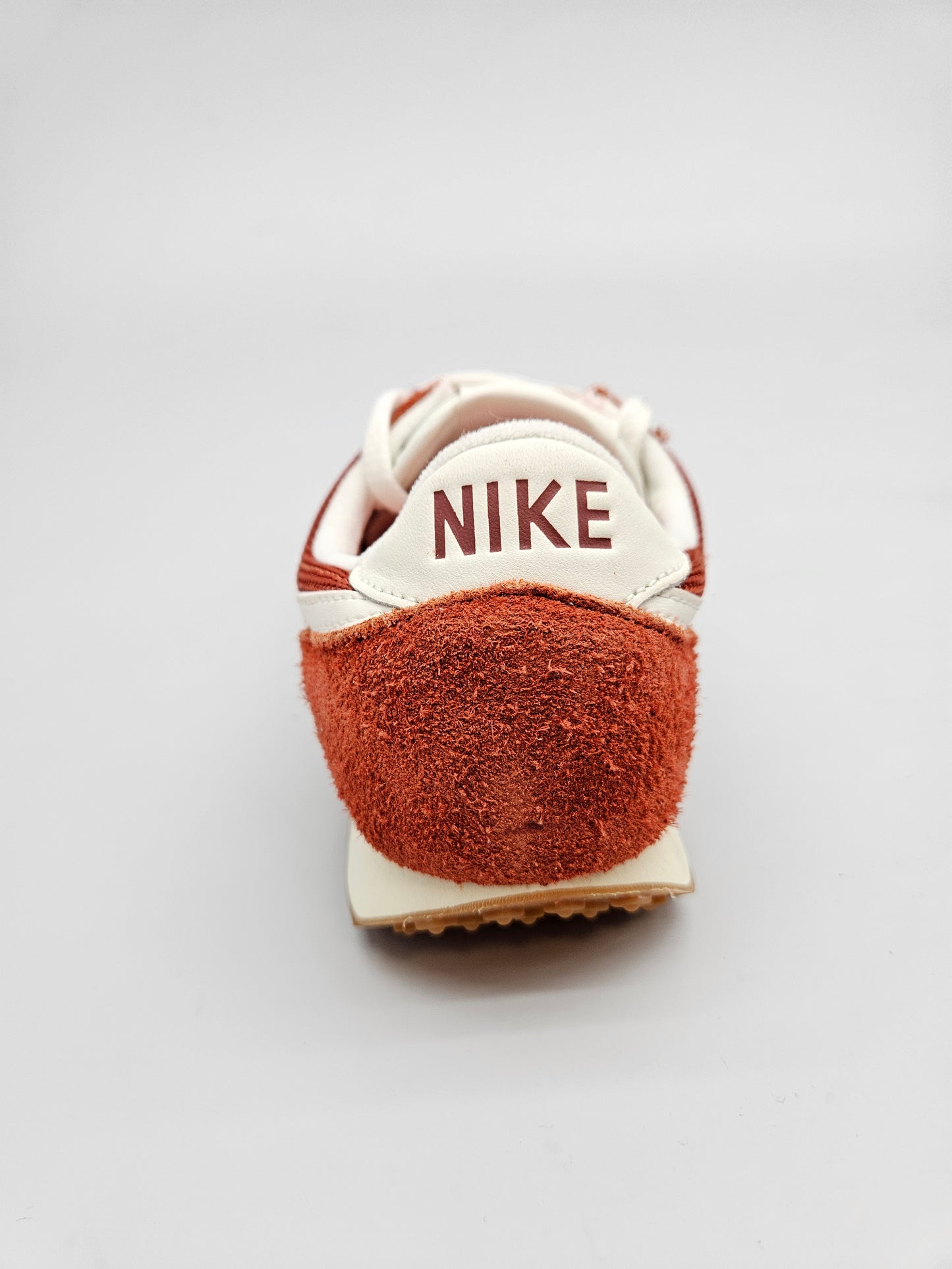 NIKE NOVI ORIGINAL PATIKI BR 38.5