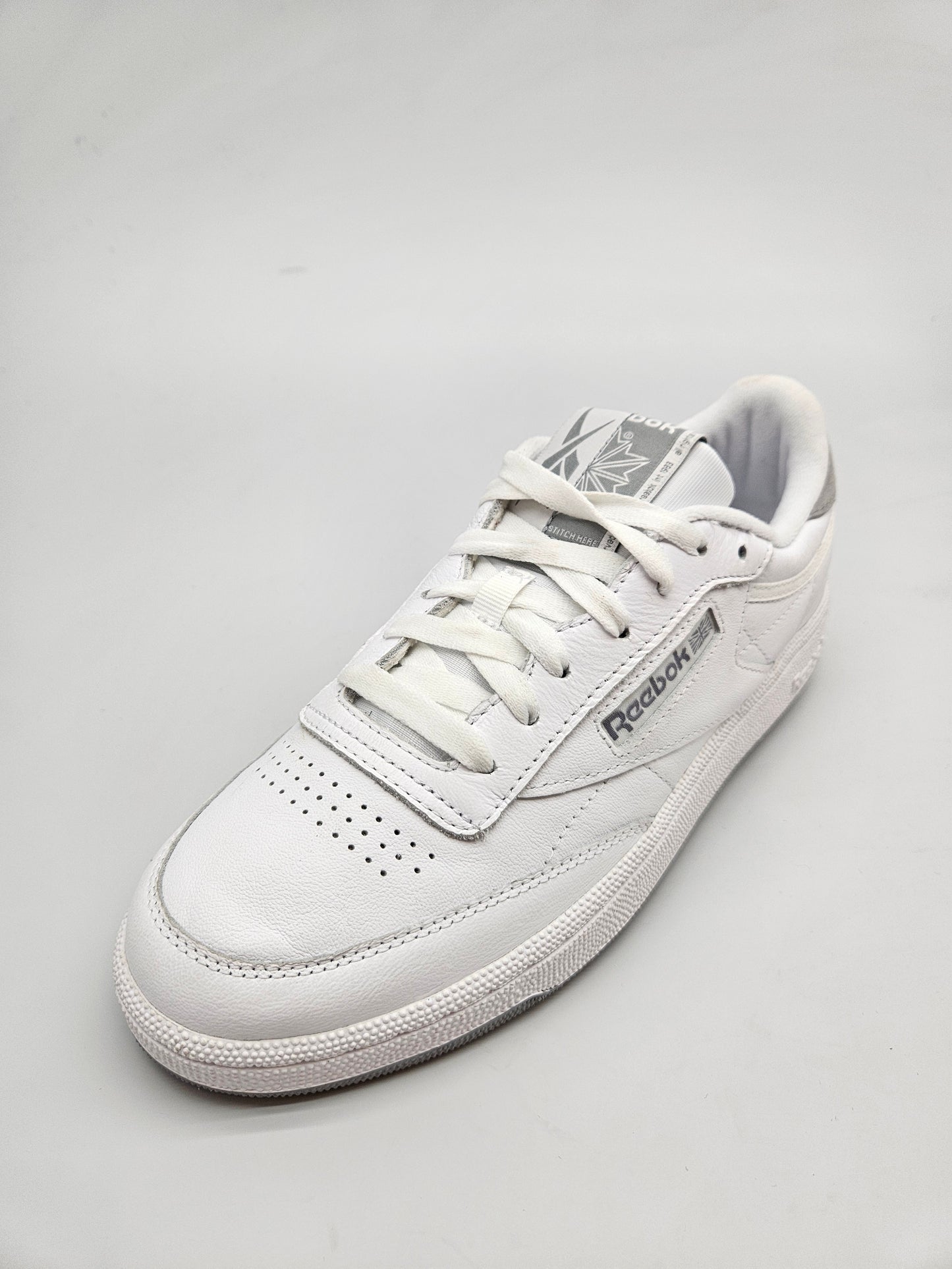 REEBOK NOVI ORIGINAL PATIKI BR 40