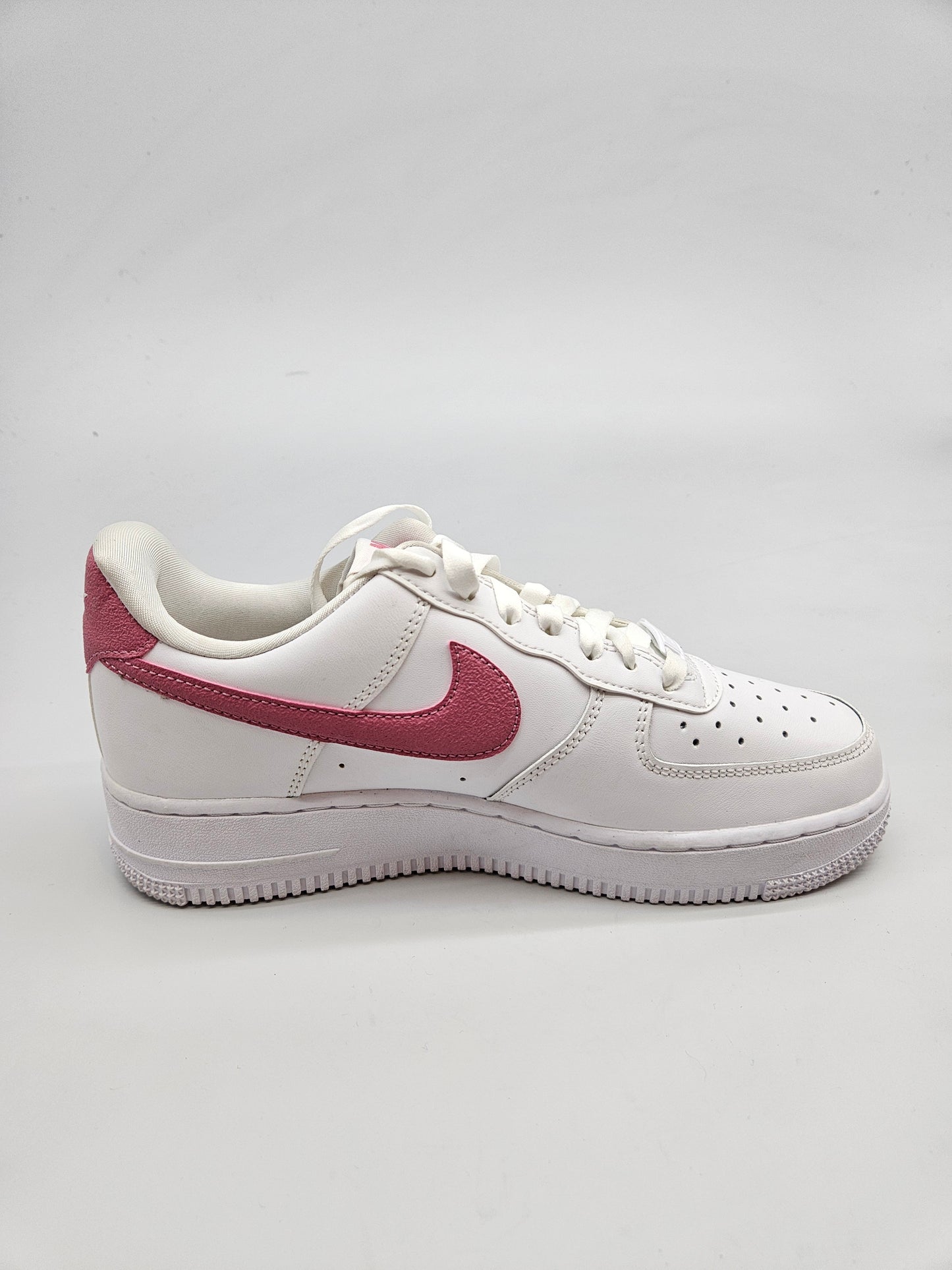 NIKE AF1 NOVI ORIGINAL PATIKI BR 38.5