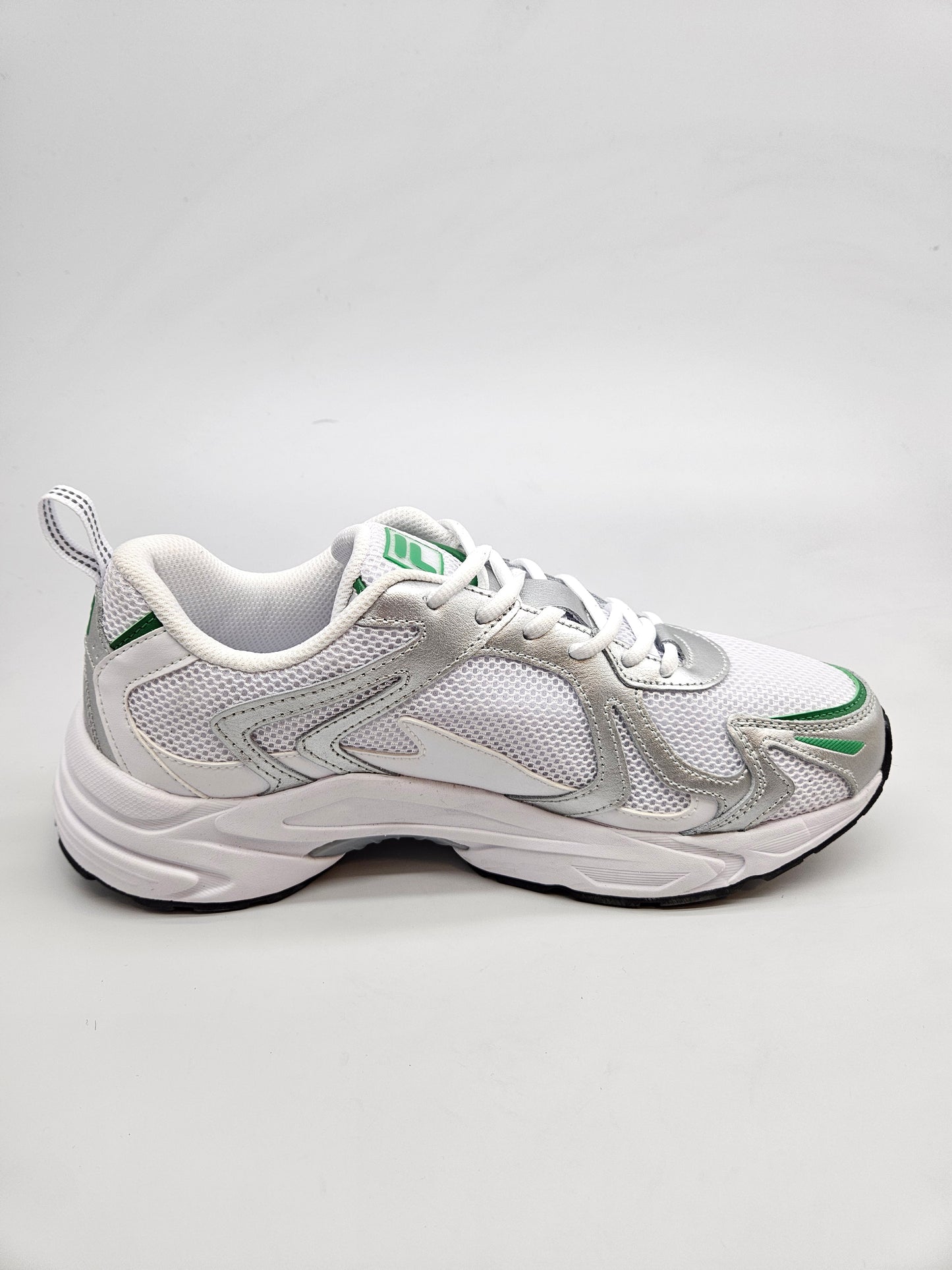 FILA NOVI ORIGINAL PATIKI BR 42.5