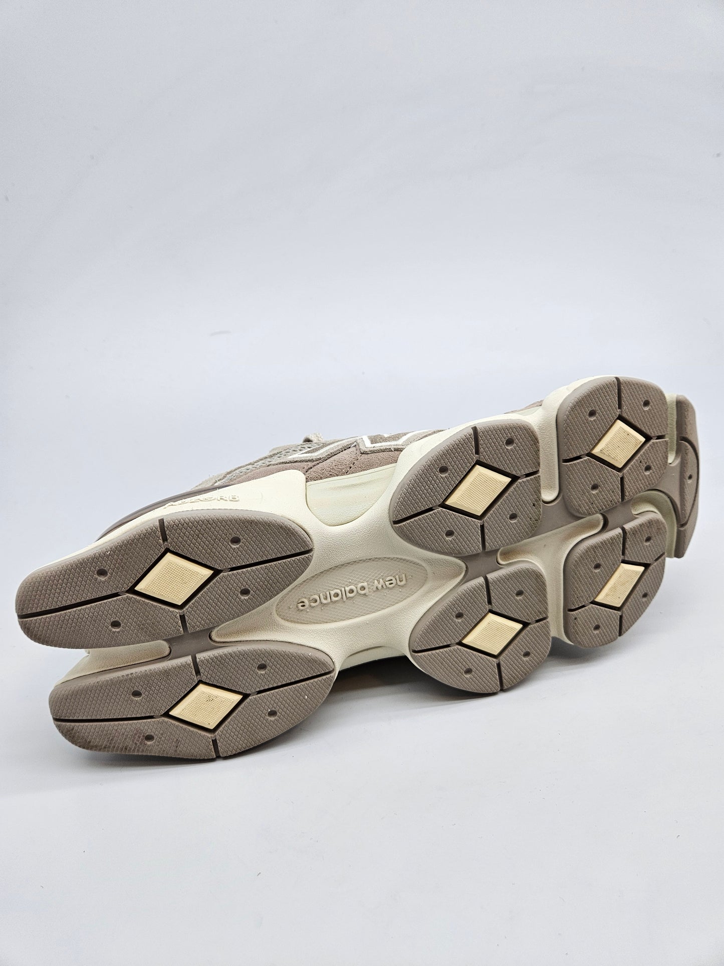 NEW BALANCE ORIGINAL PATIKI BR 41.5