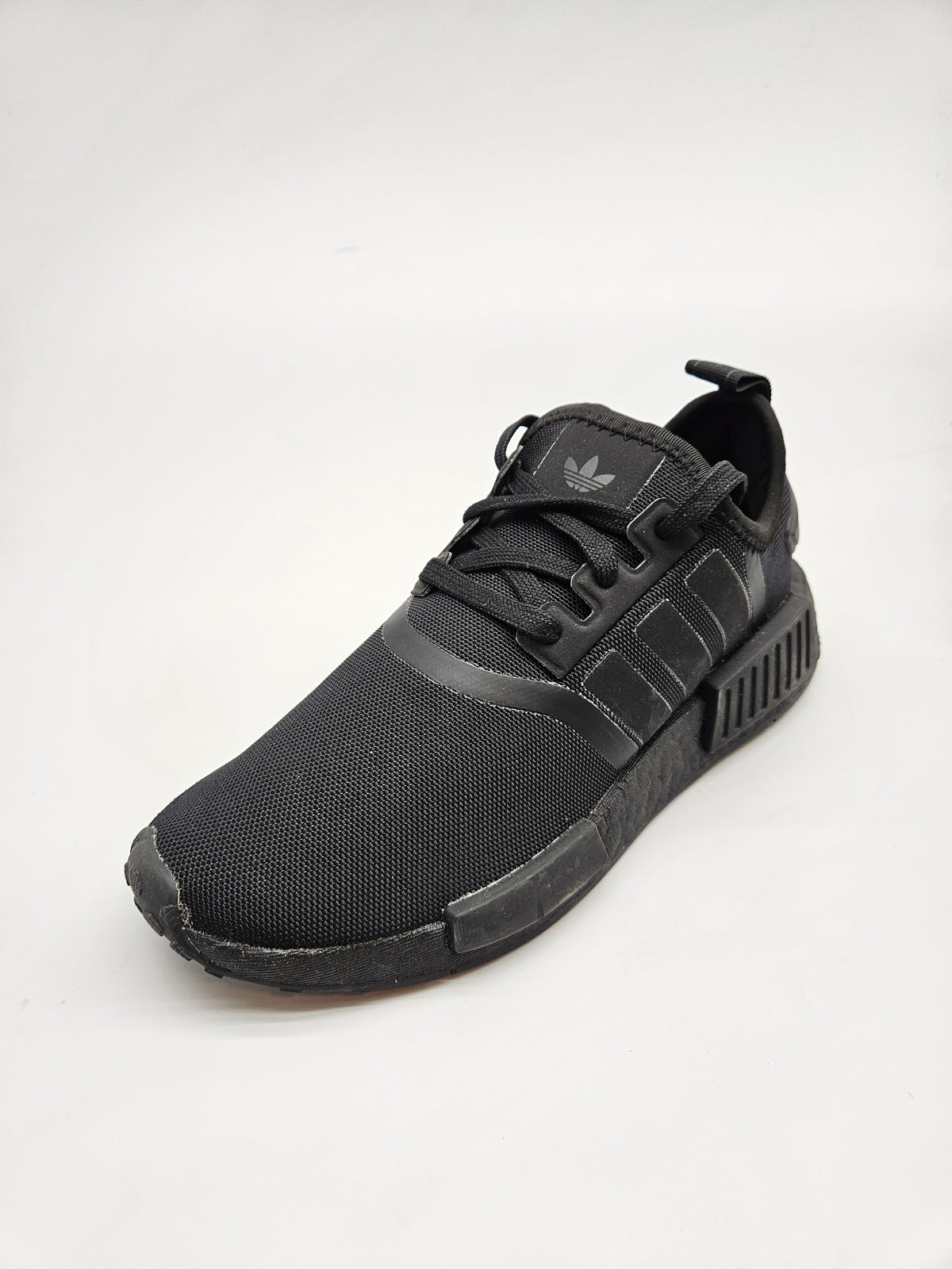 ADIDAS NOVI ORIGINAL PATIKI BR 37