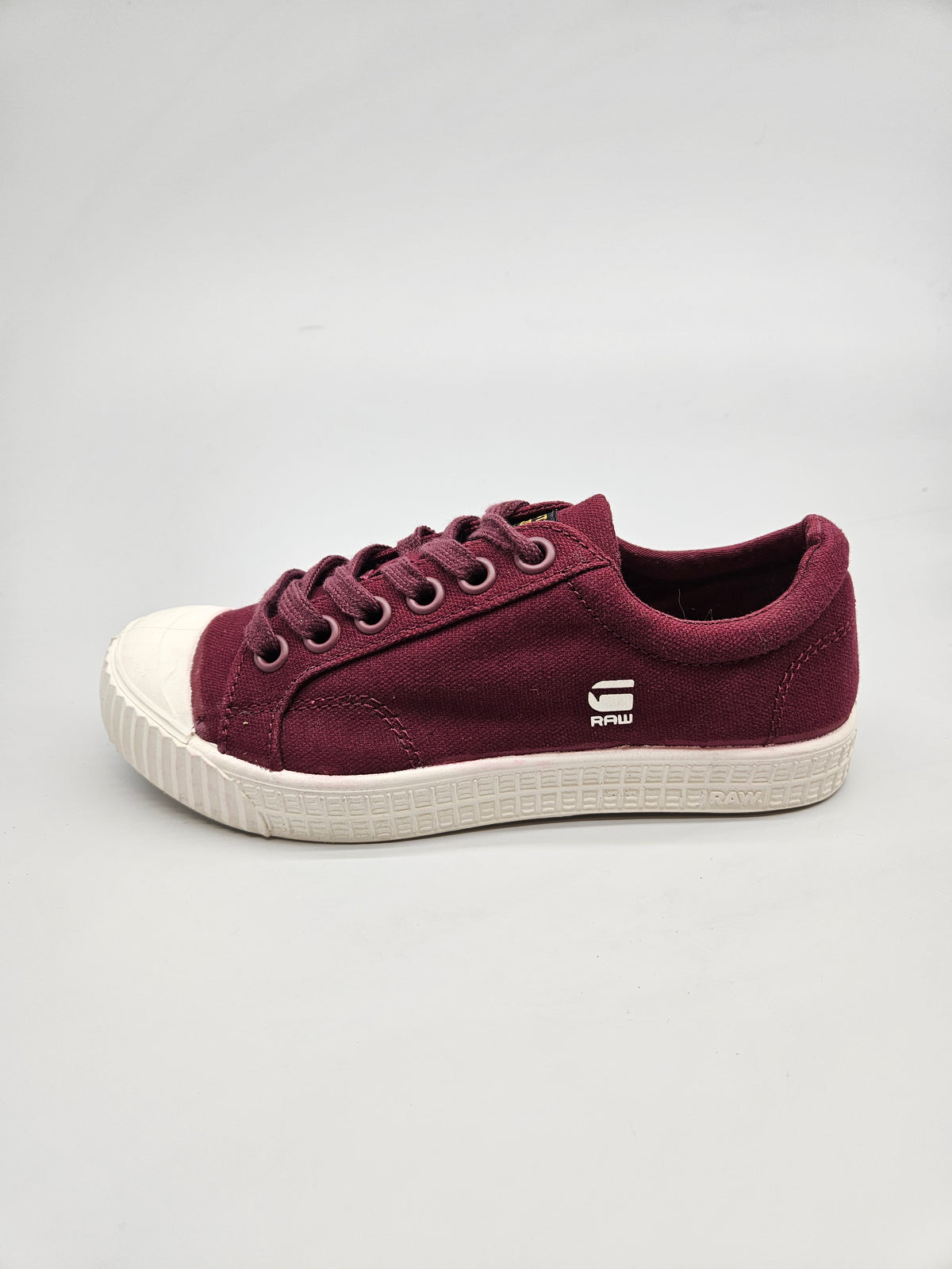 G STAR NOVI ORIGINAL PATIKI BR 36
