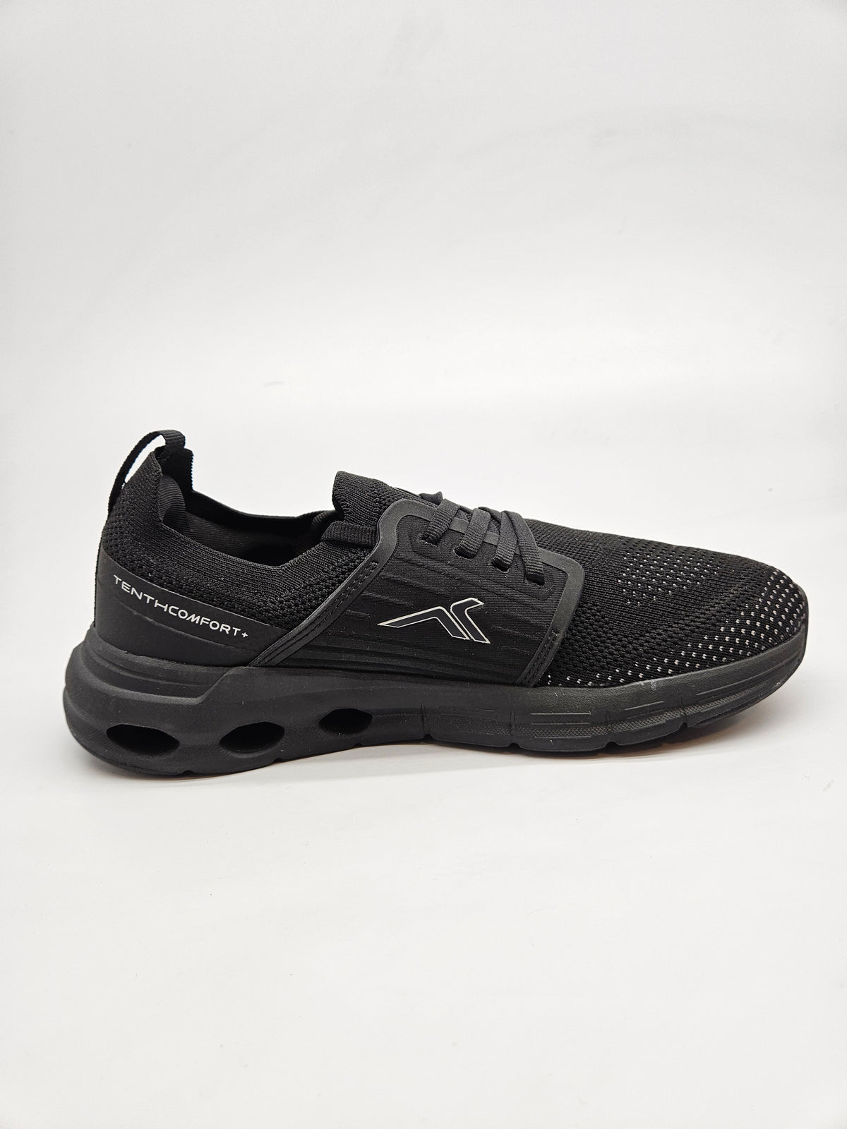TENTH COMFORT NOVI ORIGINAL PATIKI BR 41