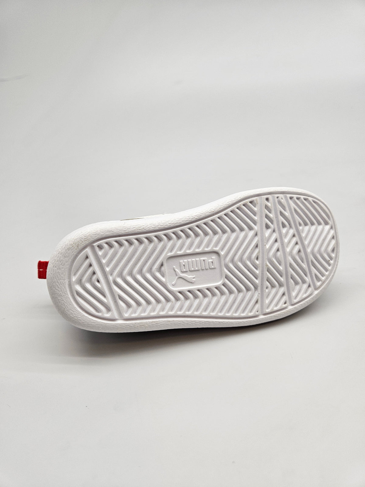 PUMA NOVI ORIGINAL PATIKI BR 21