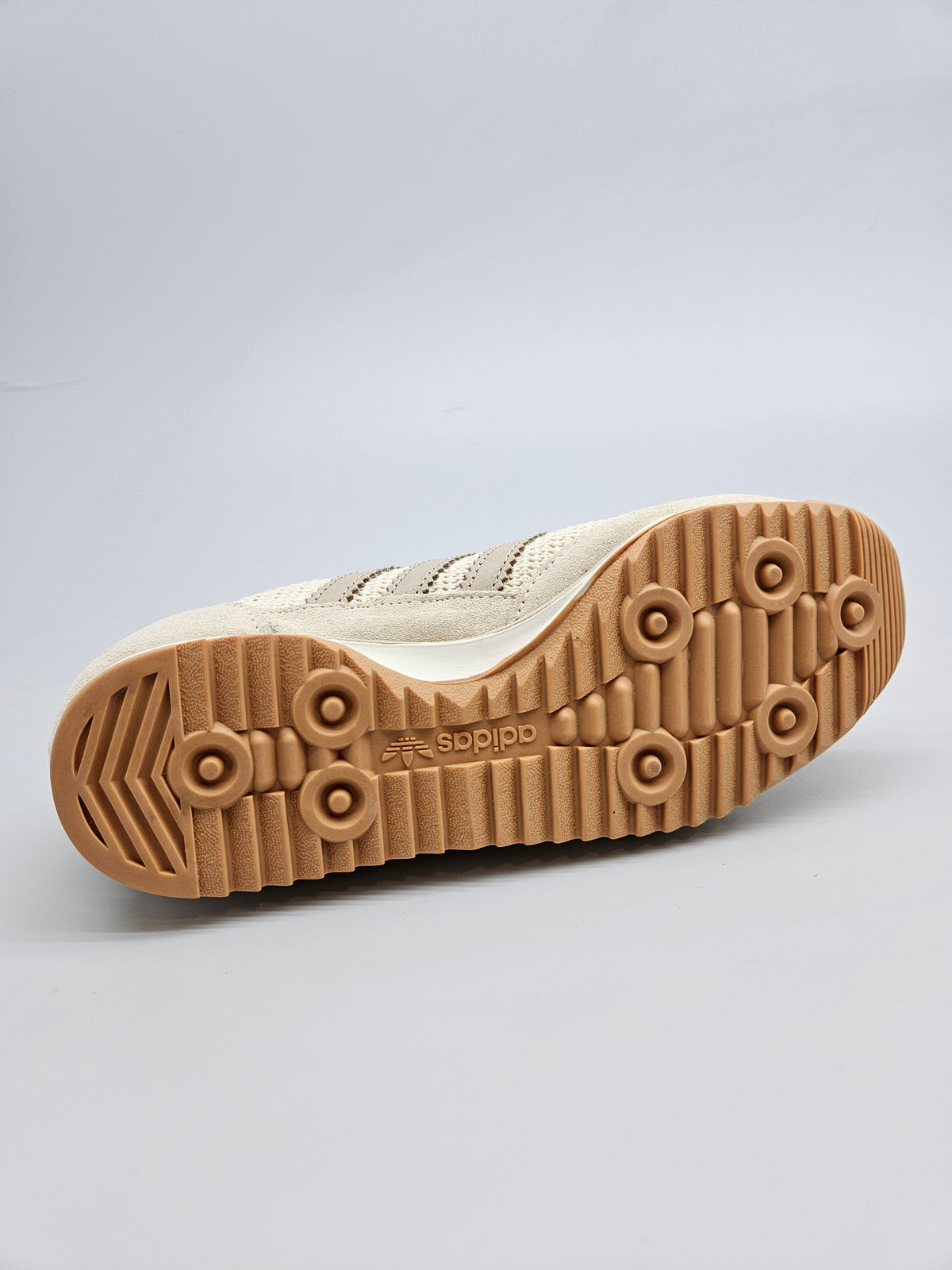 ADIDAS NOVI ORIGINAL PATIKI BR 38