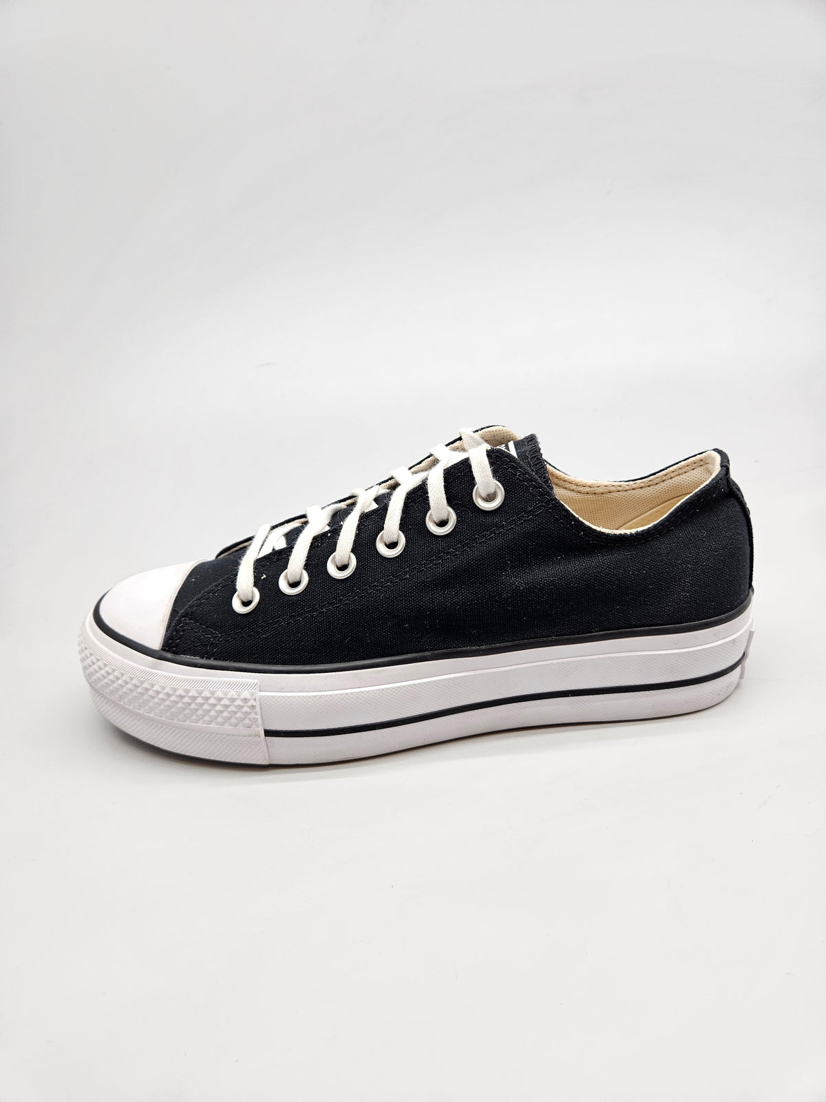 CONVERSE NOVI ORIGINAL PATIKI BR 39.5