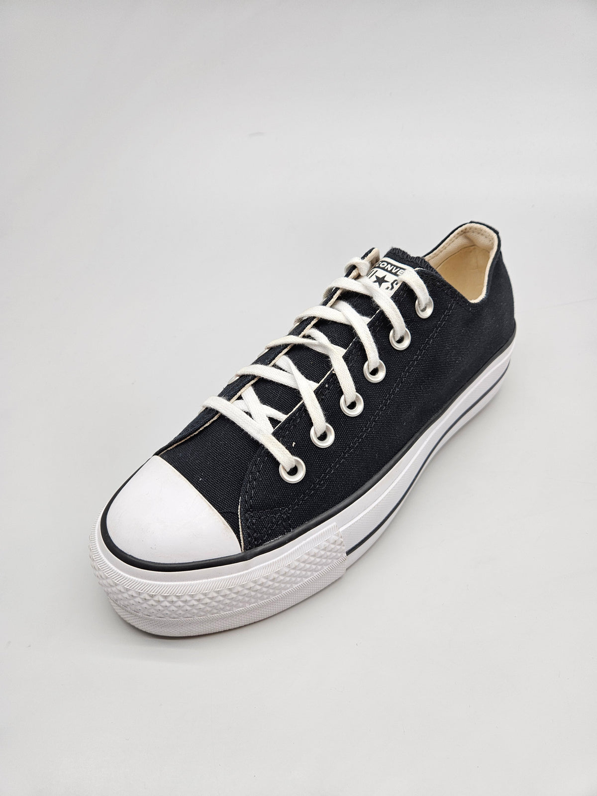 CONVERSE NOVI ORIGINAL PATIKI BR 39.5