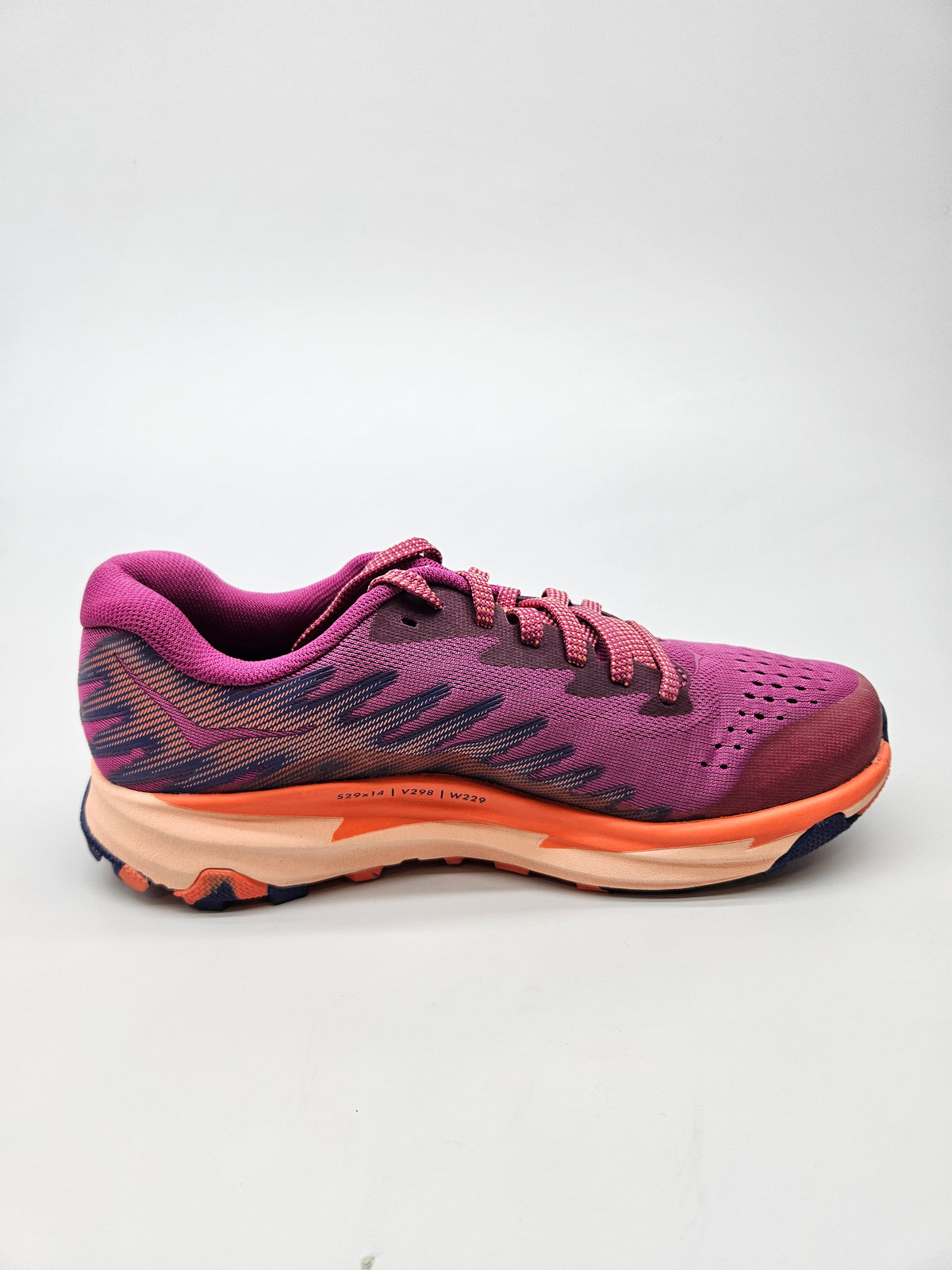 HOKA NOVI ORIGINAL PATIKI BR 38.5