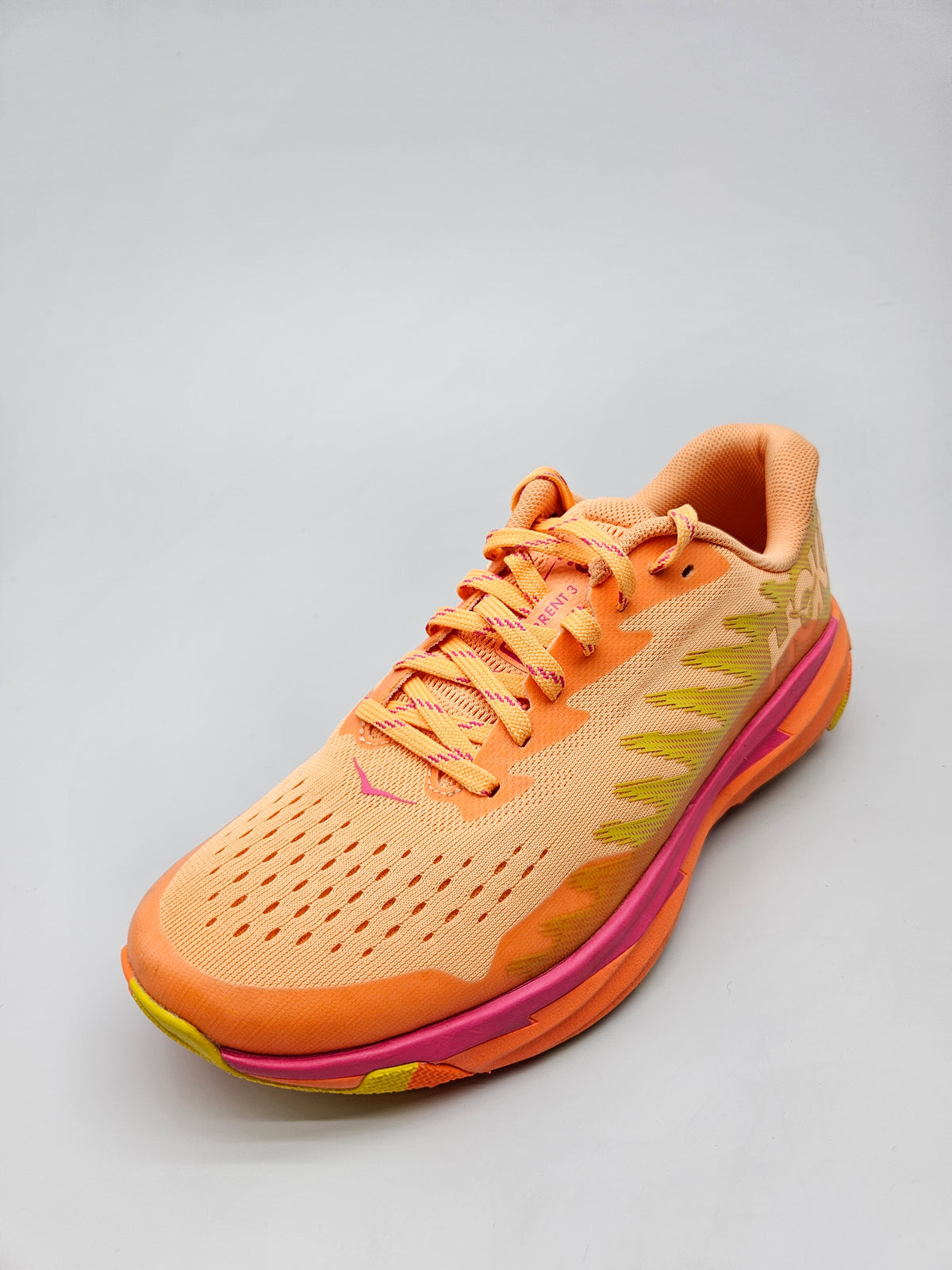 HOKA NOVI ORIGINAL PATIKI BR 38.5