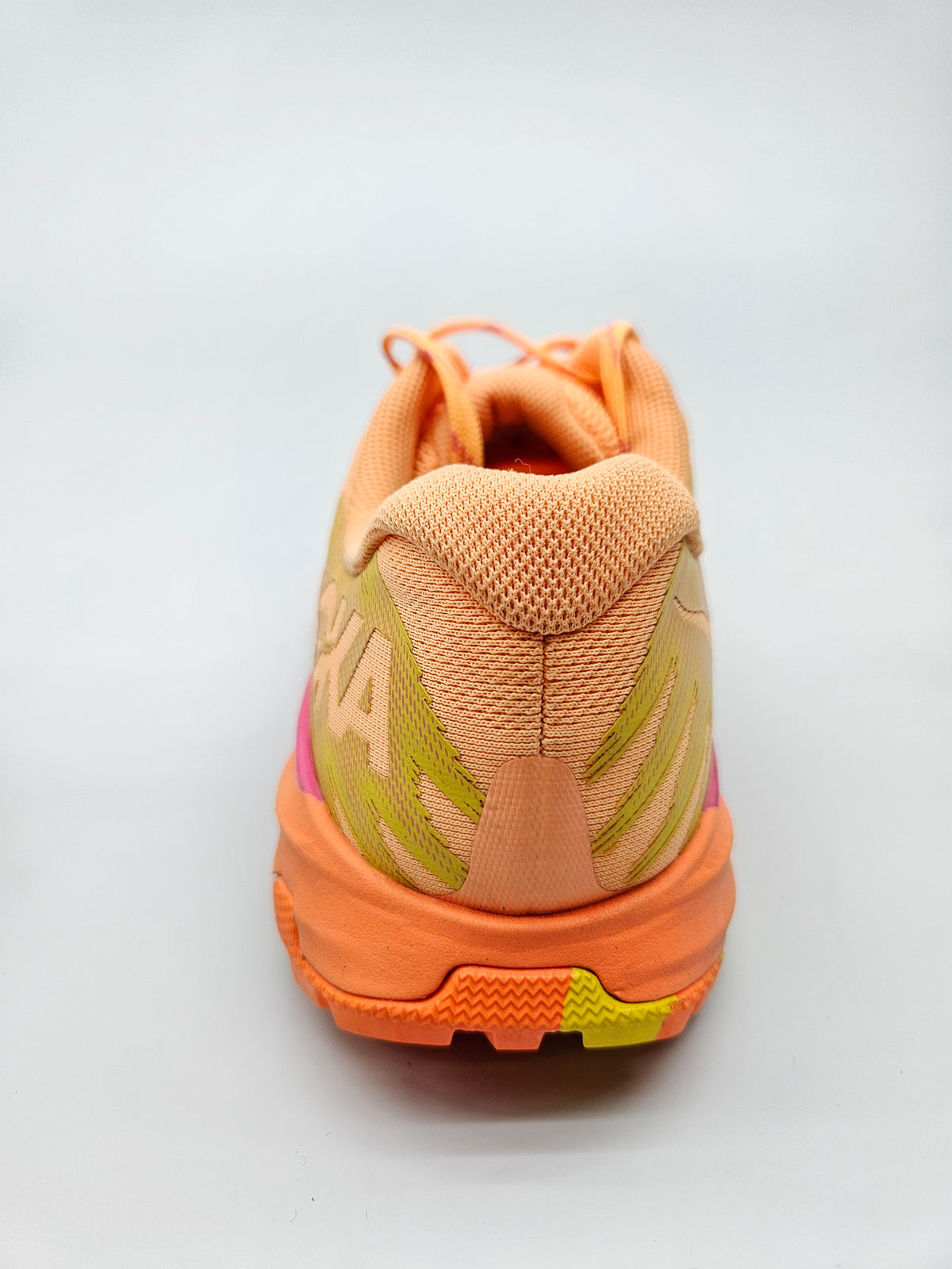 HOKA NOVI ORIGINAL PATIKI BR 38.5