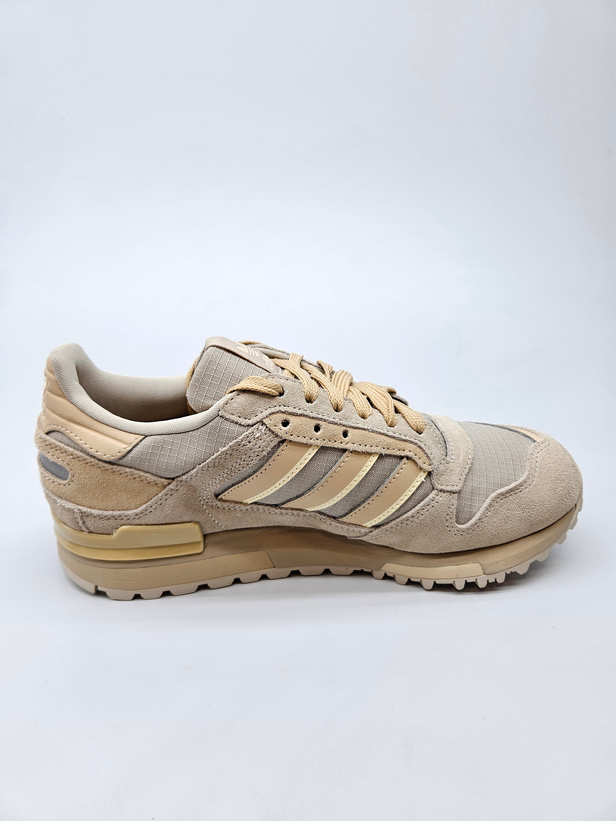 ADIDAS NOVI ORIGINAL PATIKI BR 39