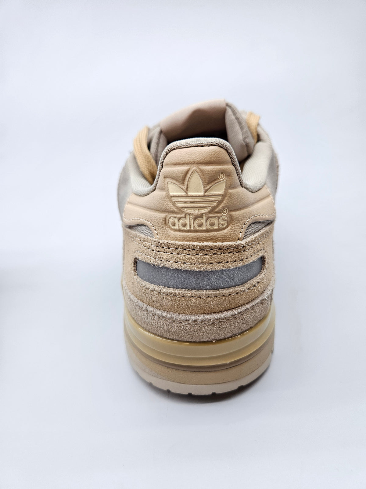 ADIDAS NOVI ORIGINAL PATIKI BR 39