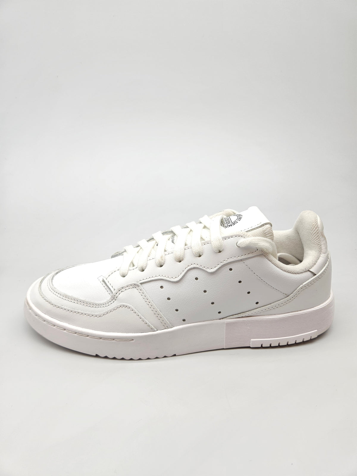 ADIDAS NOVI ORIGINAL PATIKI BR 40