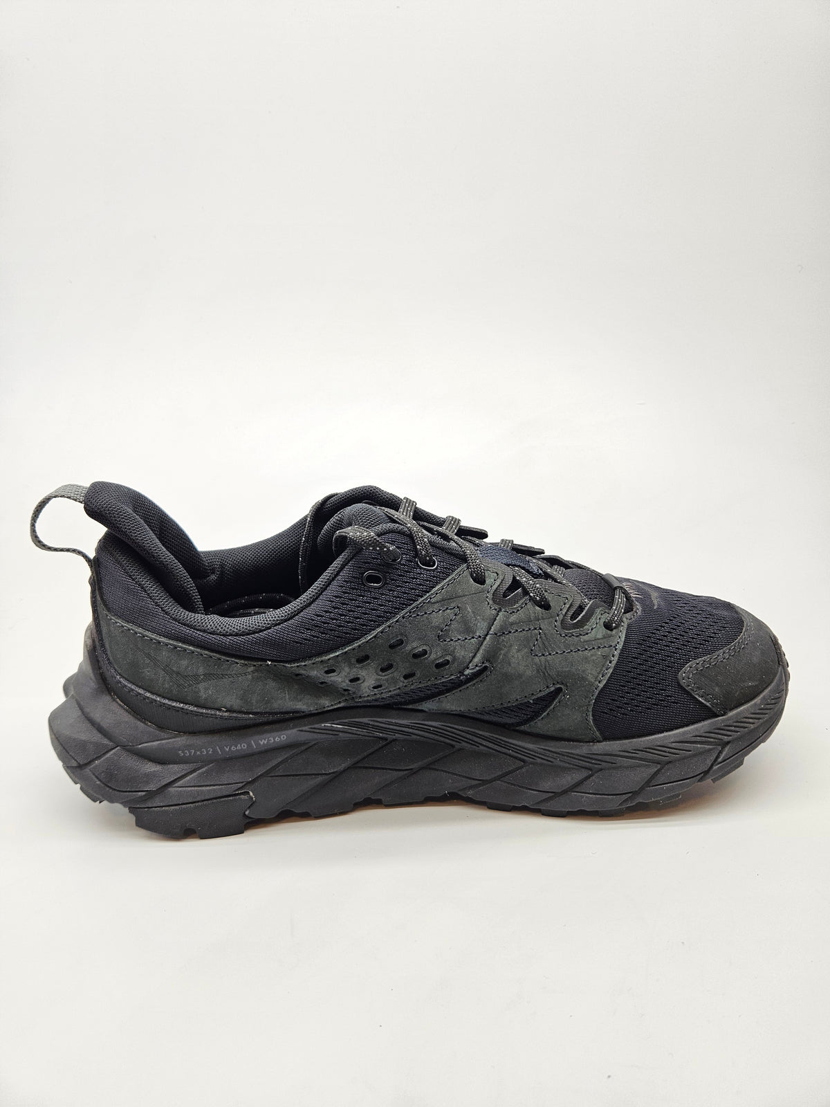 HOKA NOVI ORIGINAL PATIKI BR 42.5