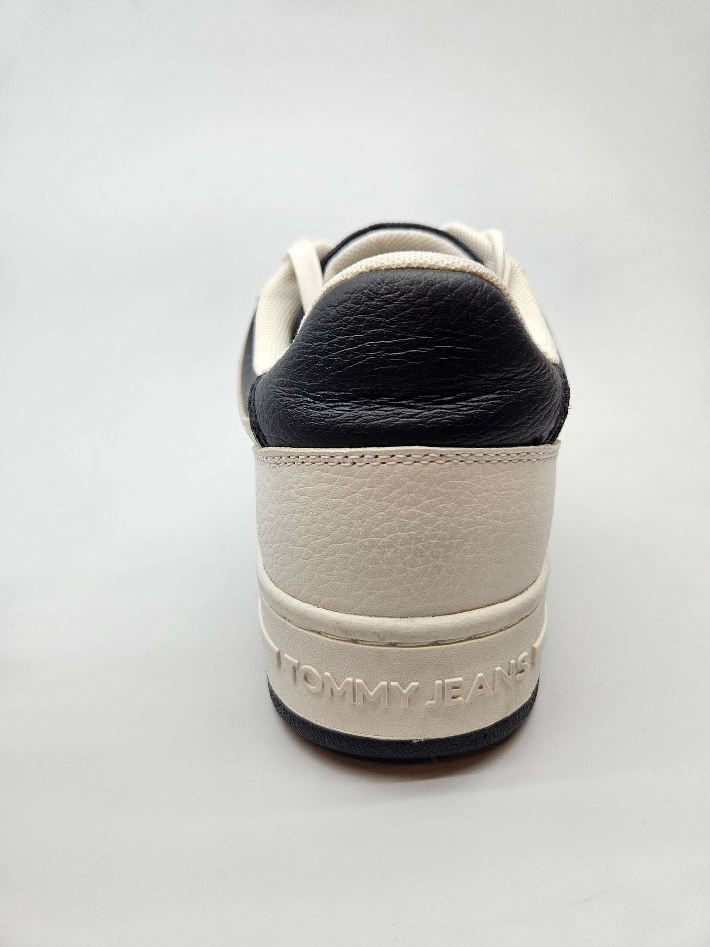 TOMMY HILFIGER ORIGINAL PATIKI BR 42
