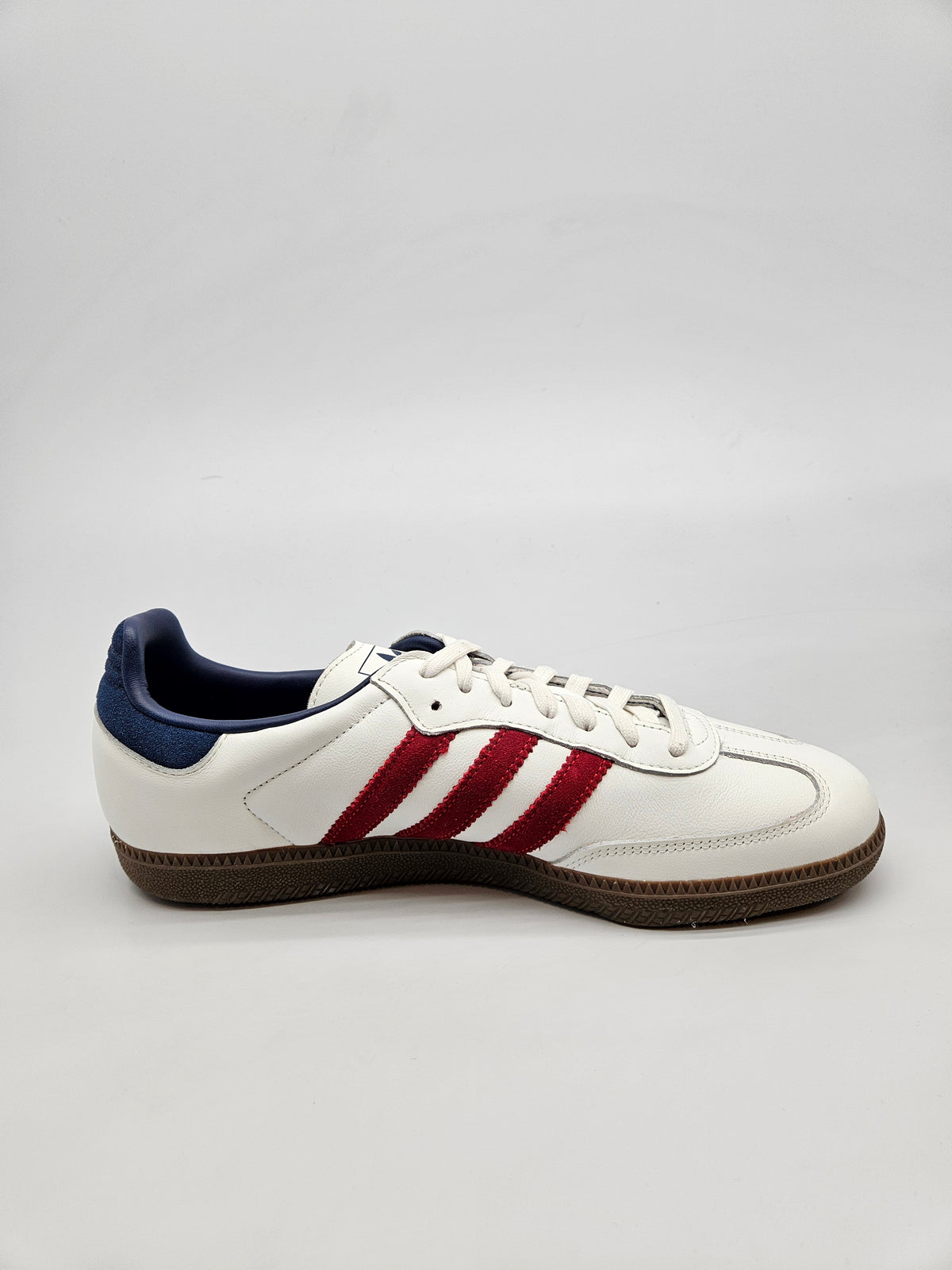 ADIDAS SAMBA NOVI ORIGINAL PATIKI BR 44