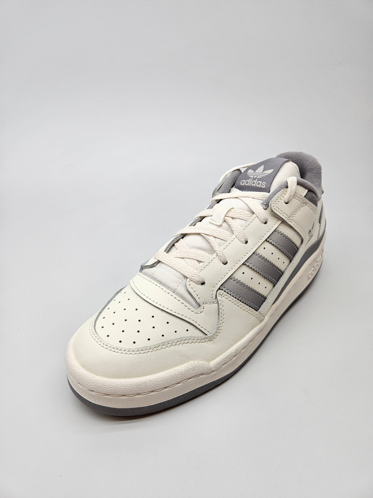 ADIDAS ORIGINAL PATIKI BR 44.5