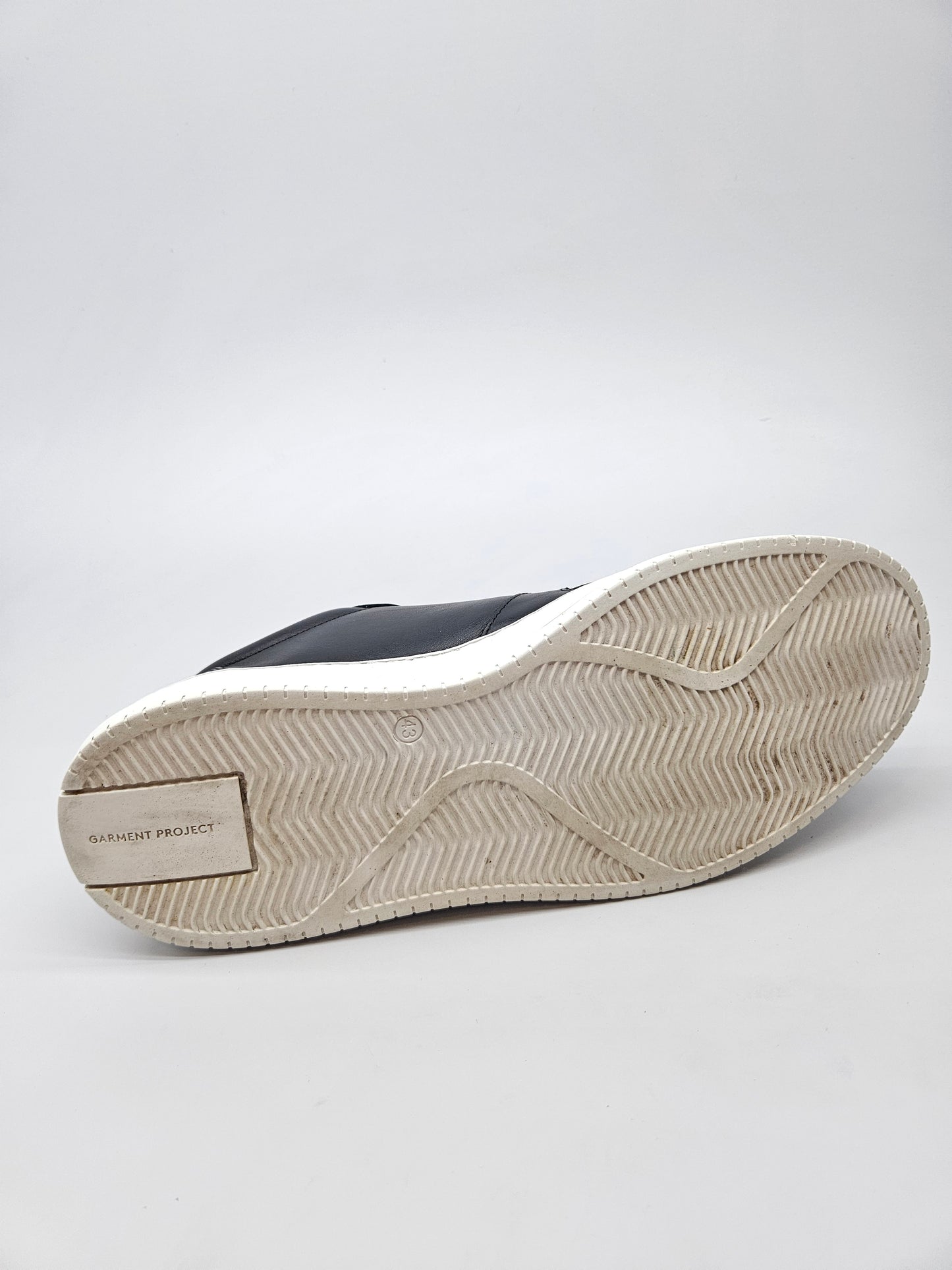 GARMENT PROJECT ORIGINAL KOZNI PATIKI BR 43