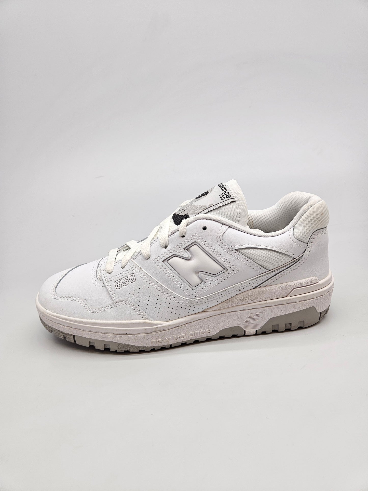 NEW BALANCE NOVI ORIGINAL PATIKI BR 39.5