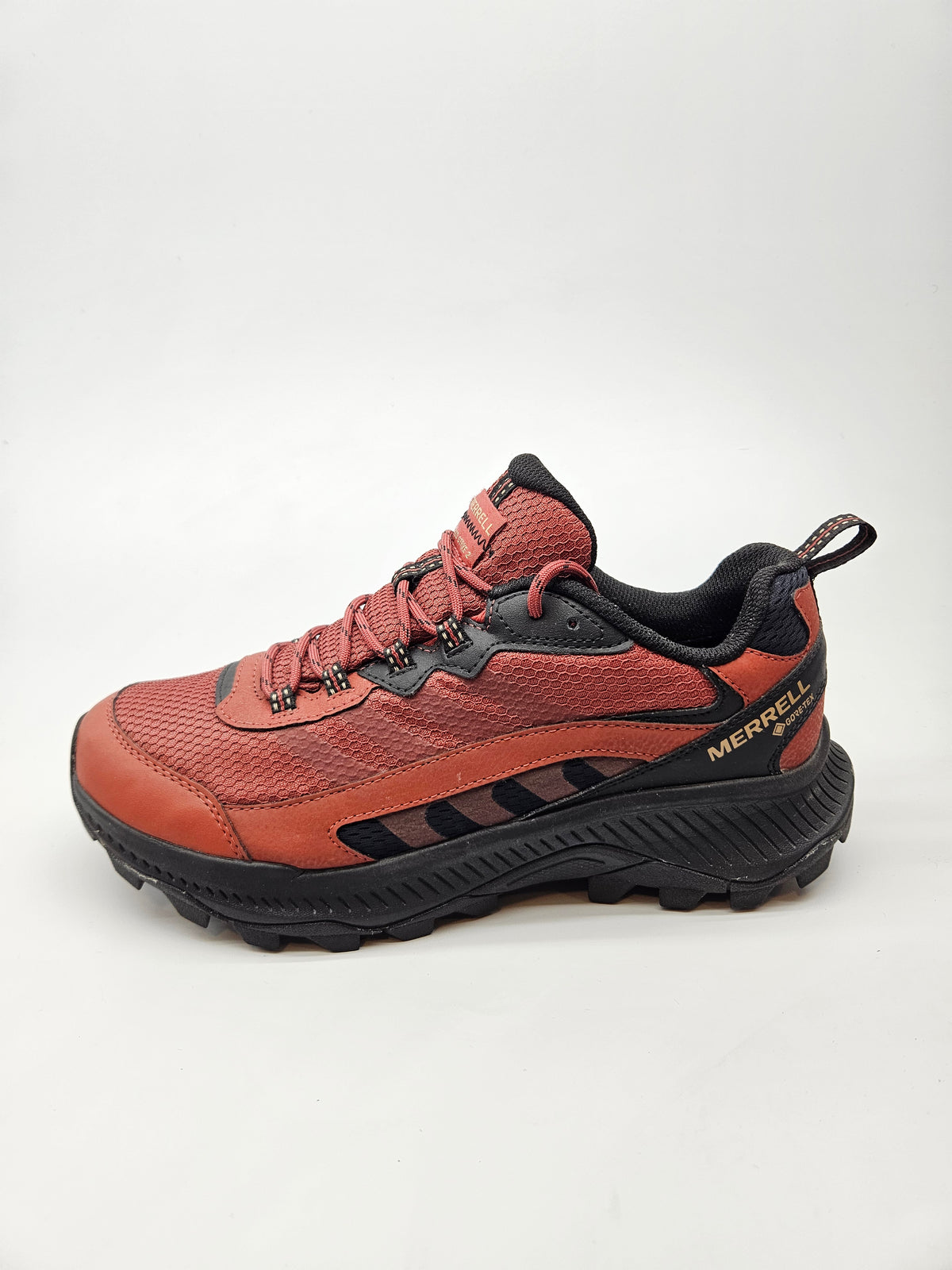 MERRELL GORETEX ORIGINAL PATIKI BR 42