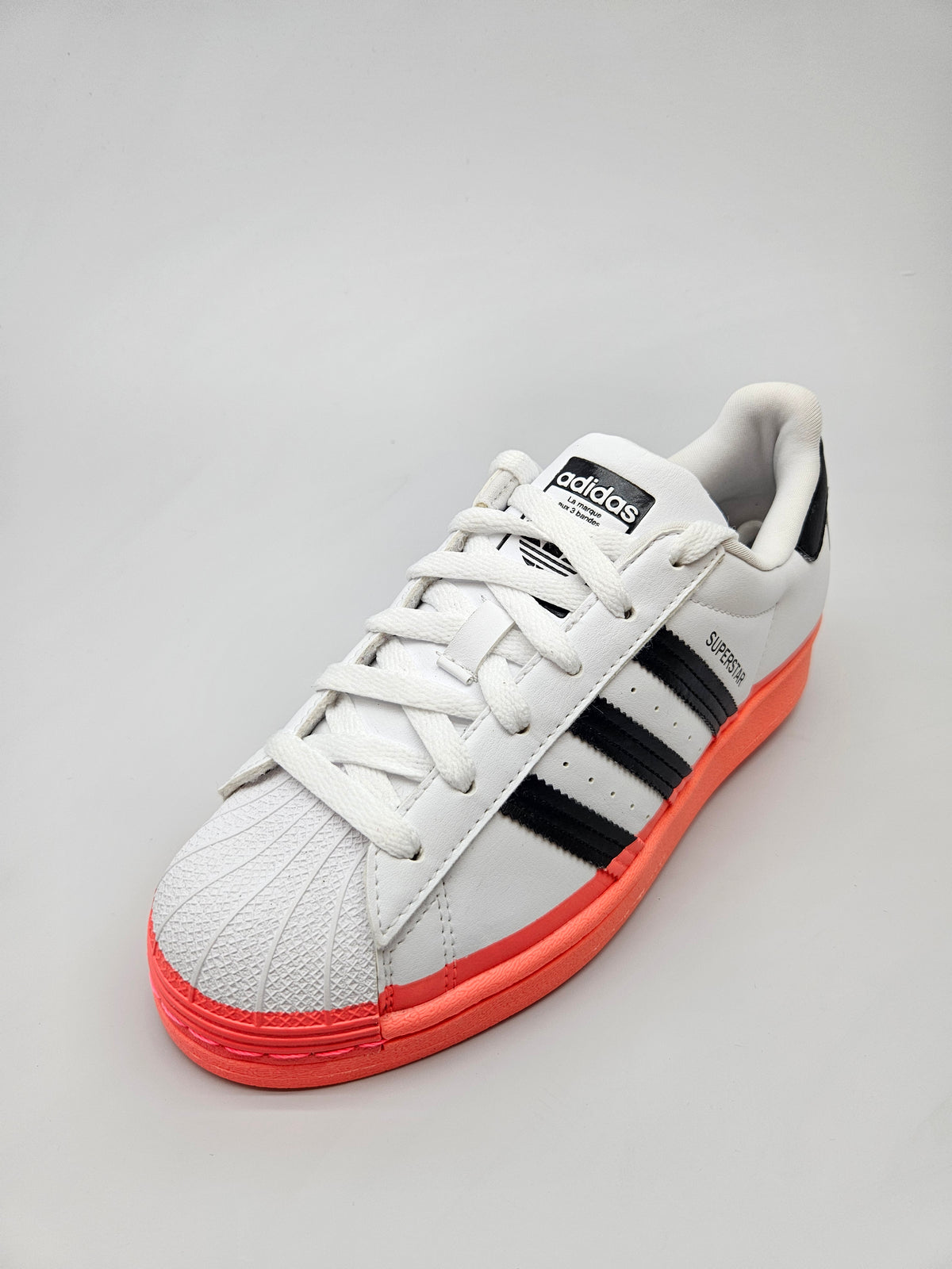 ADIDAS NOVI ORIGINAL ORIGINAL PATIKI BR 38