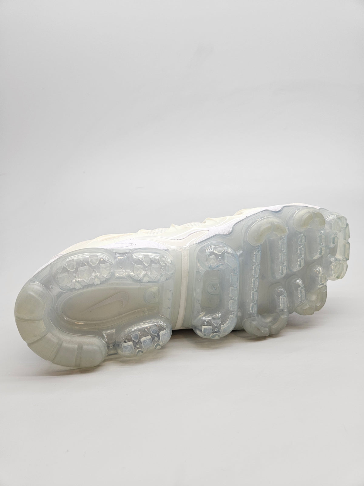 NIKE VAPORMAX ORIGINAL PATIKI BR 42