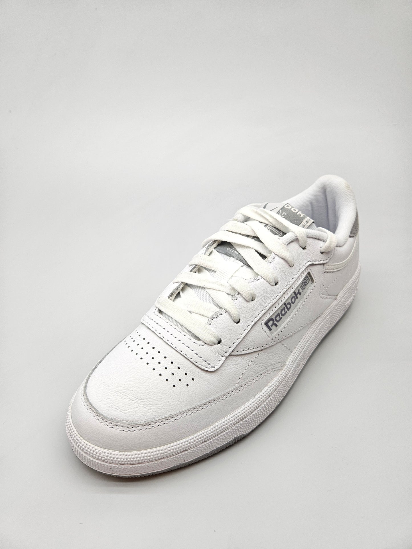 REEBOK NOVI ORIGINAL PATIKI BR 38.5