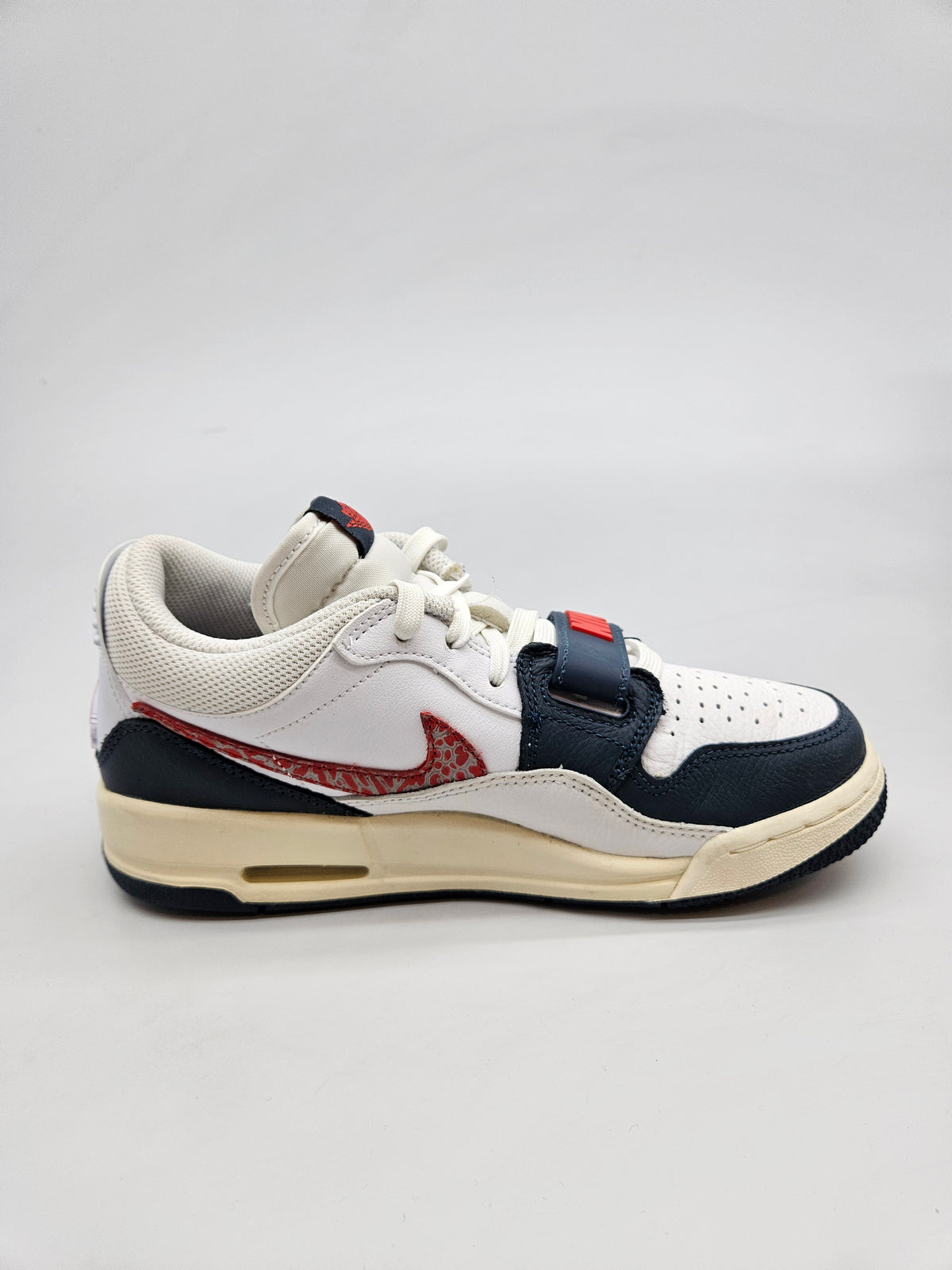 NIKE JORDAN ORIGINAL PATIKI BR 37.5
