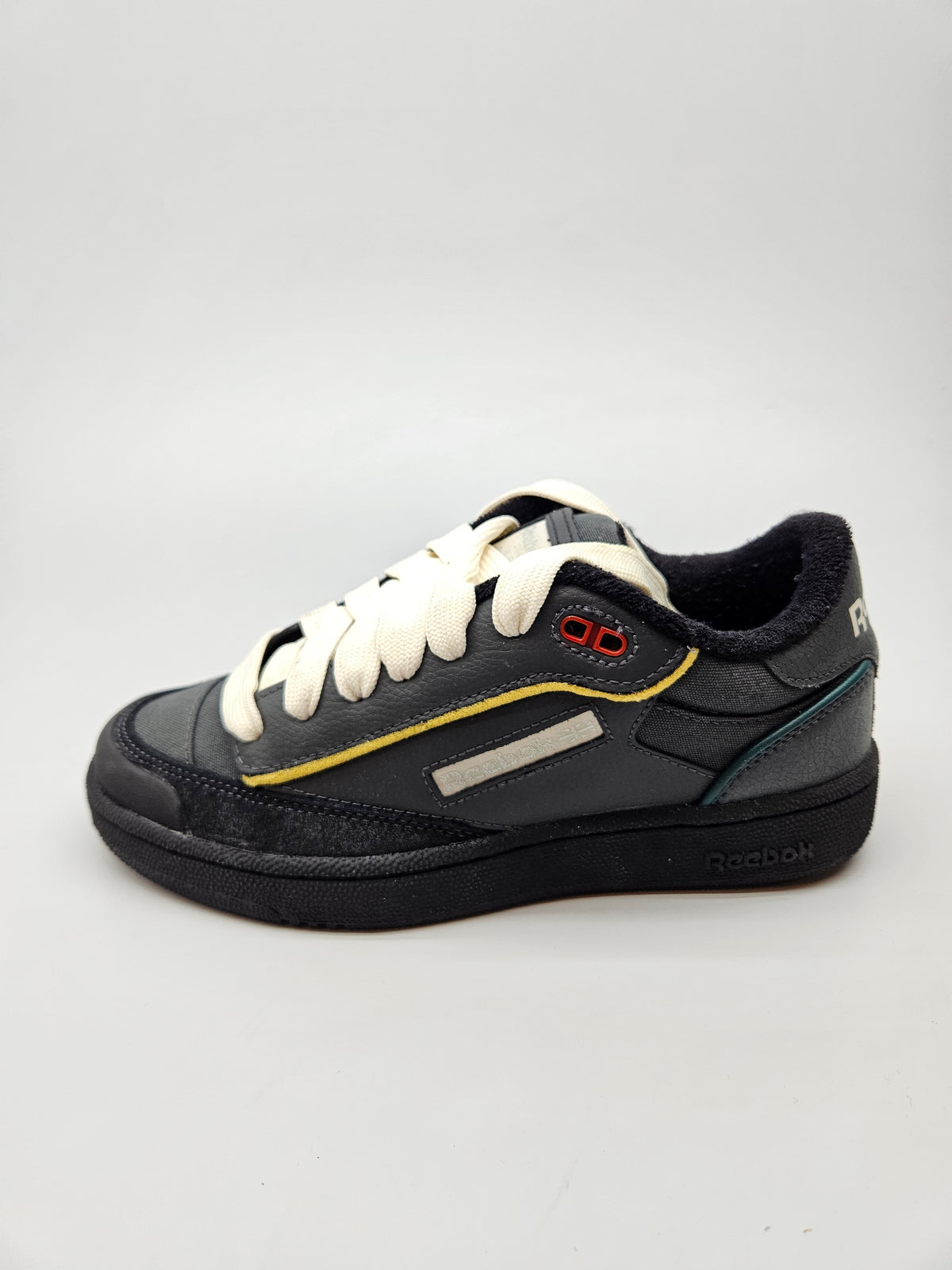 REEBOK ORIGINAL PATIKI BR 38.5