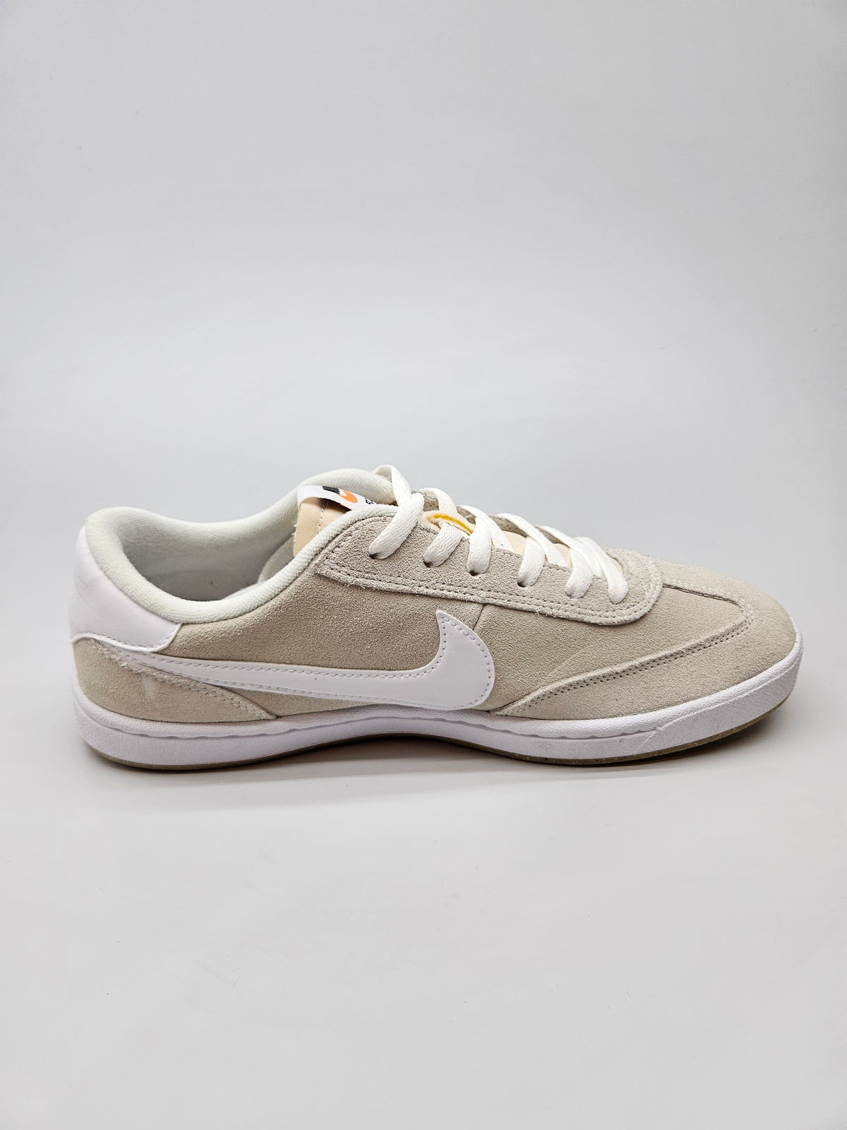 NIKE NOVI ORIGINAL PATIKI BR 42.5