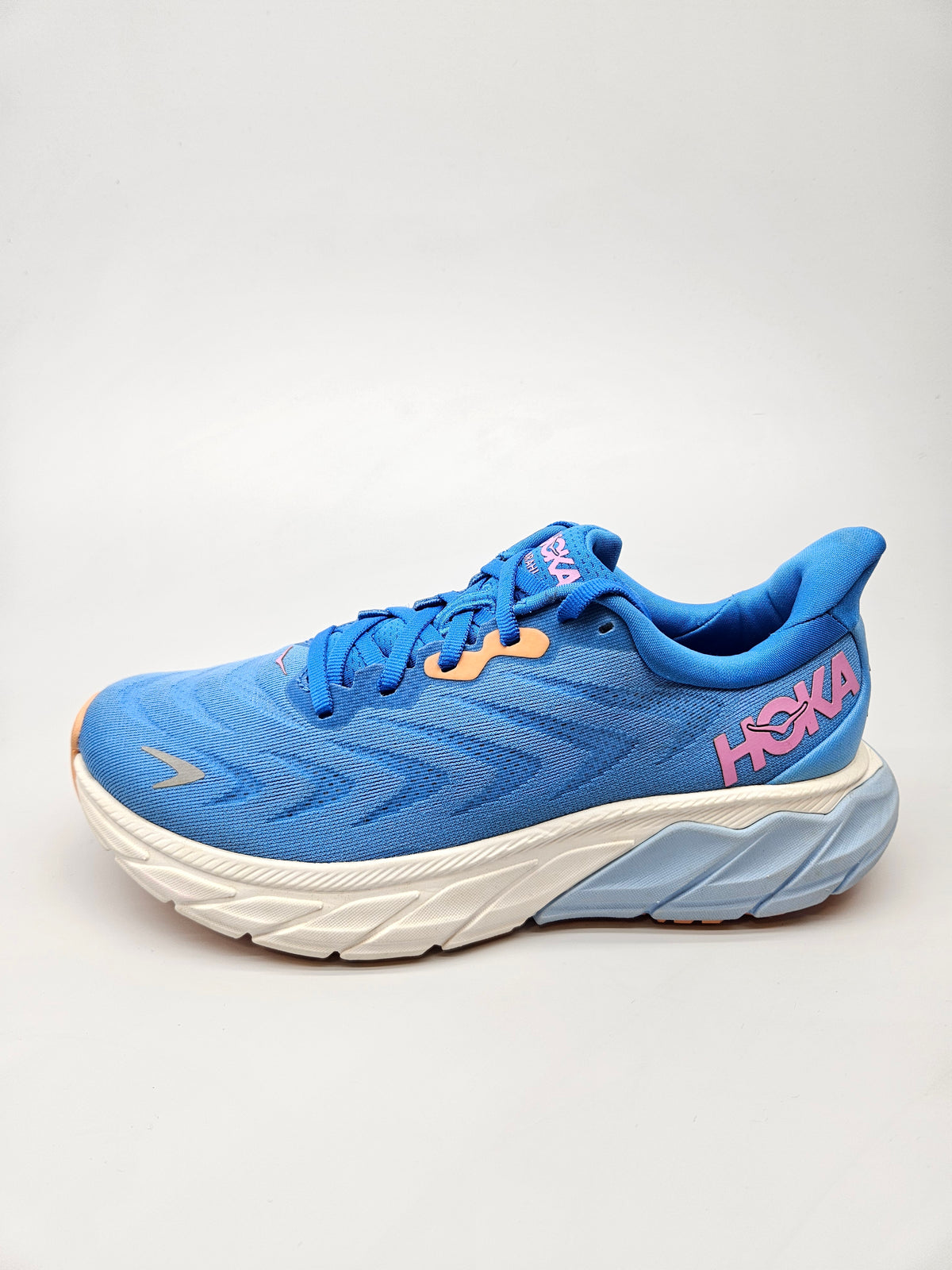 HOKA NOVI ORIGINAL PATIKI BR 38.5