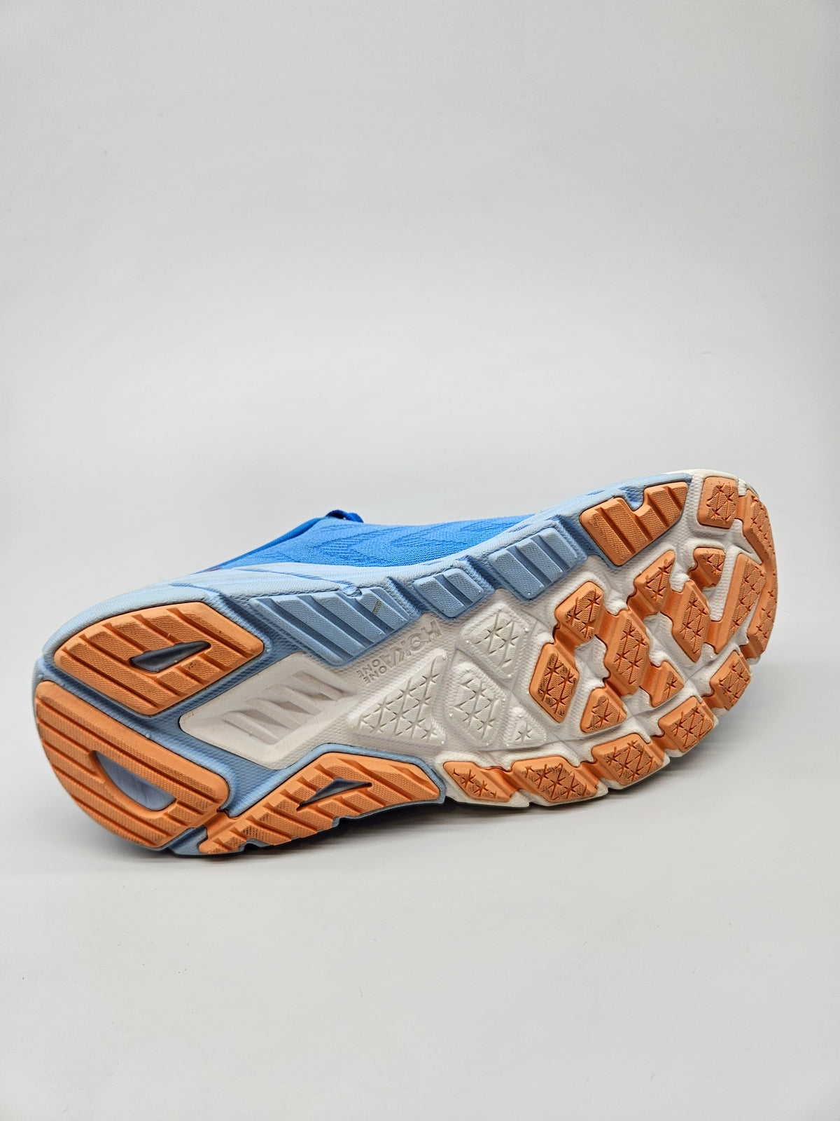 HOKA NOVI ORIGINAL PATIKI BR 38.5