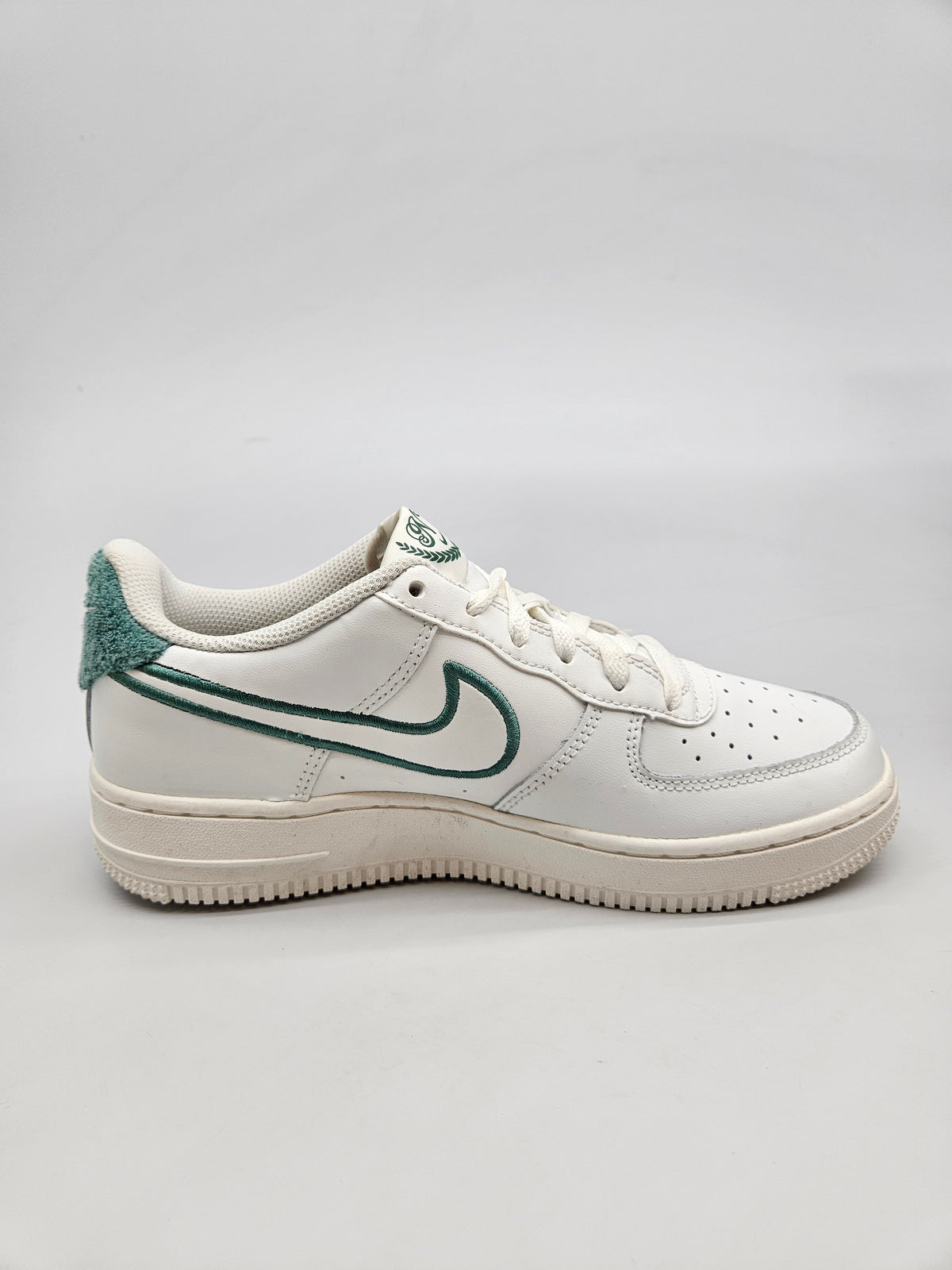 NIKE AF1 NOVI ORIGINAL PATIKI BR 38