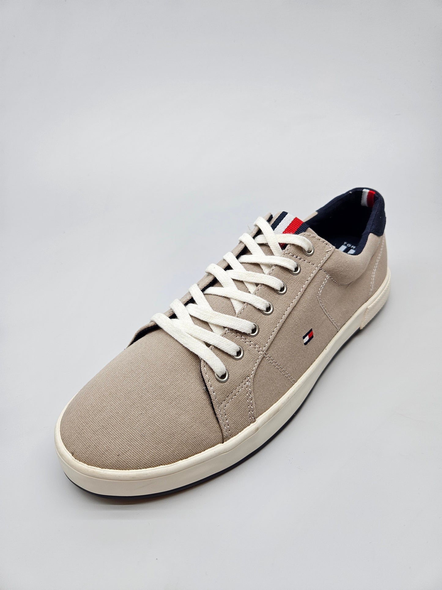 TOMMY HILFIGER ORIGINAL PATIKI BR 41