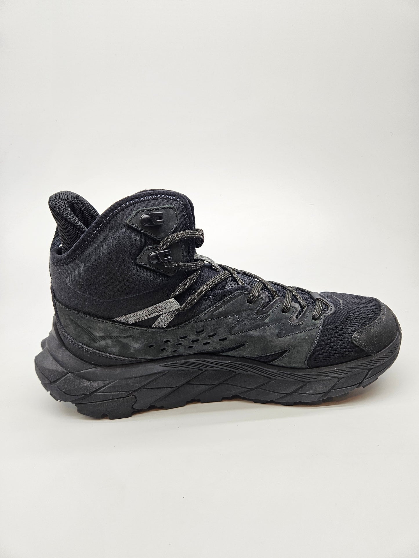 HOKA NOVI ORIGINAL PATIKI BR 42.5