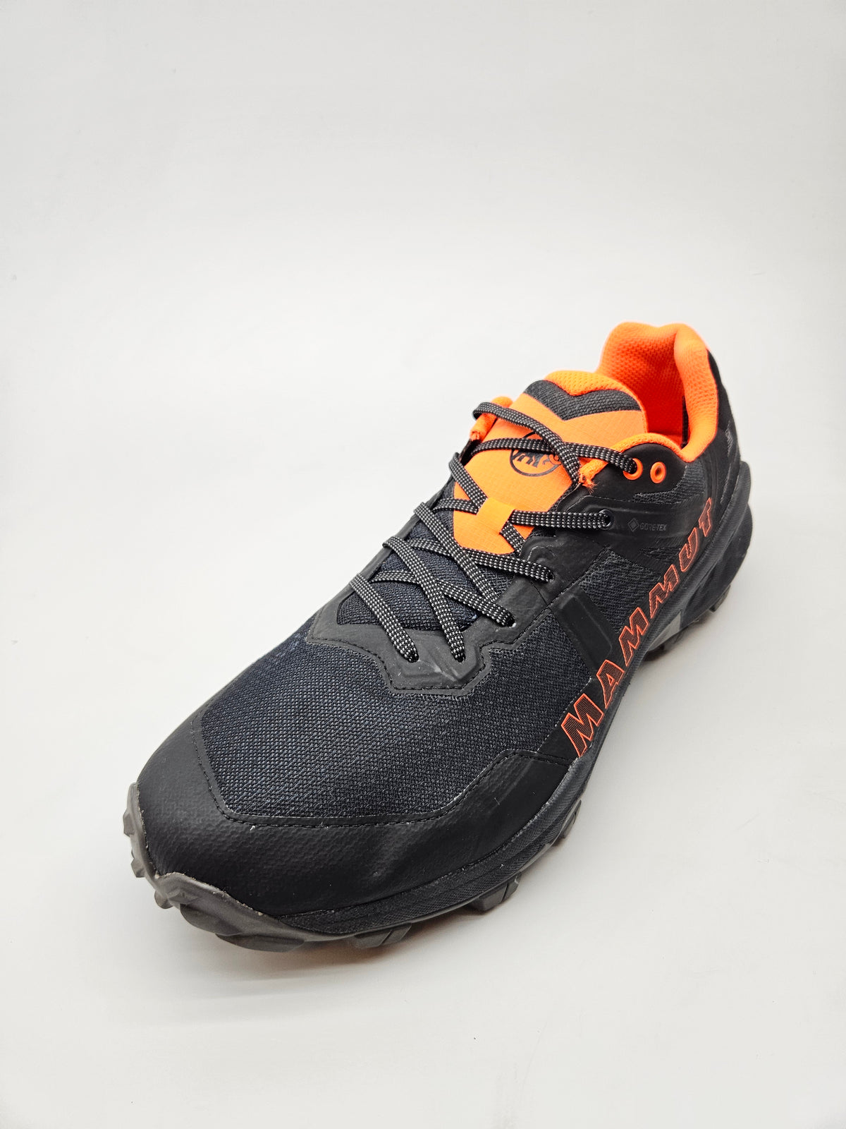 MAMMUT GORETEX ORIGINAL VODOOTPORNI PATIKI BR 46.5