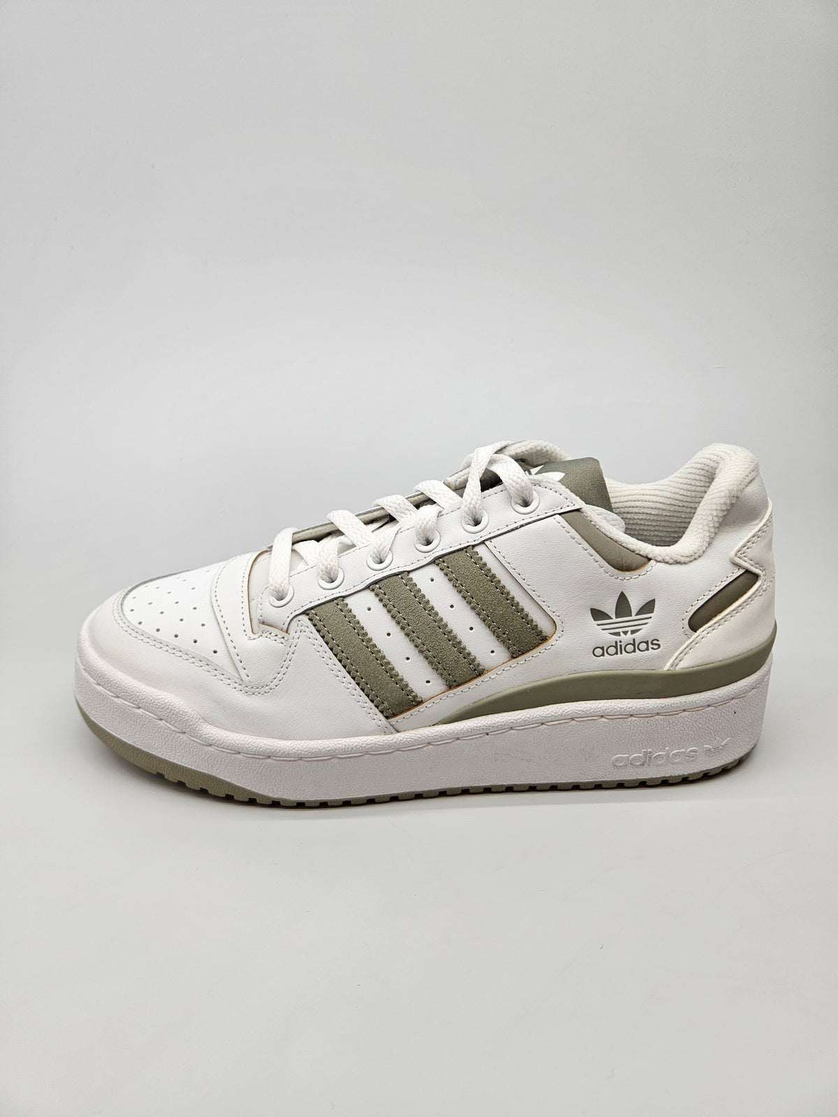 ADIDAS ORIGINAL NOVI PATIKI BR 40