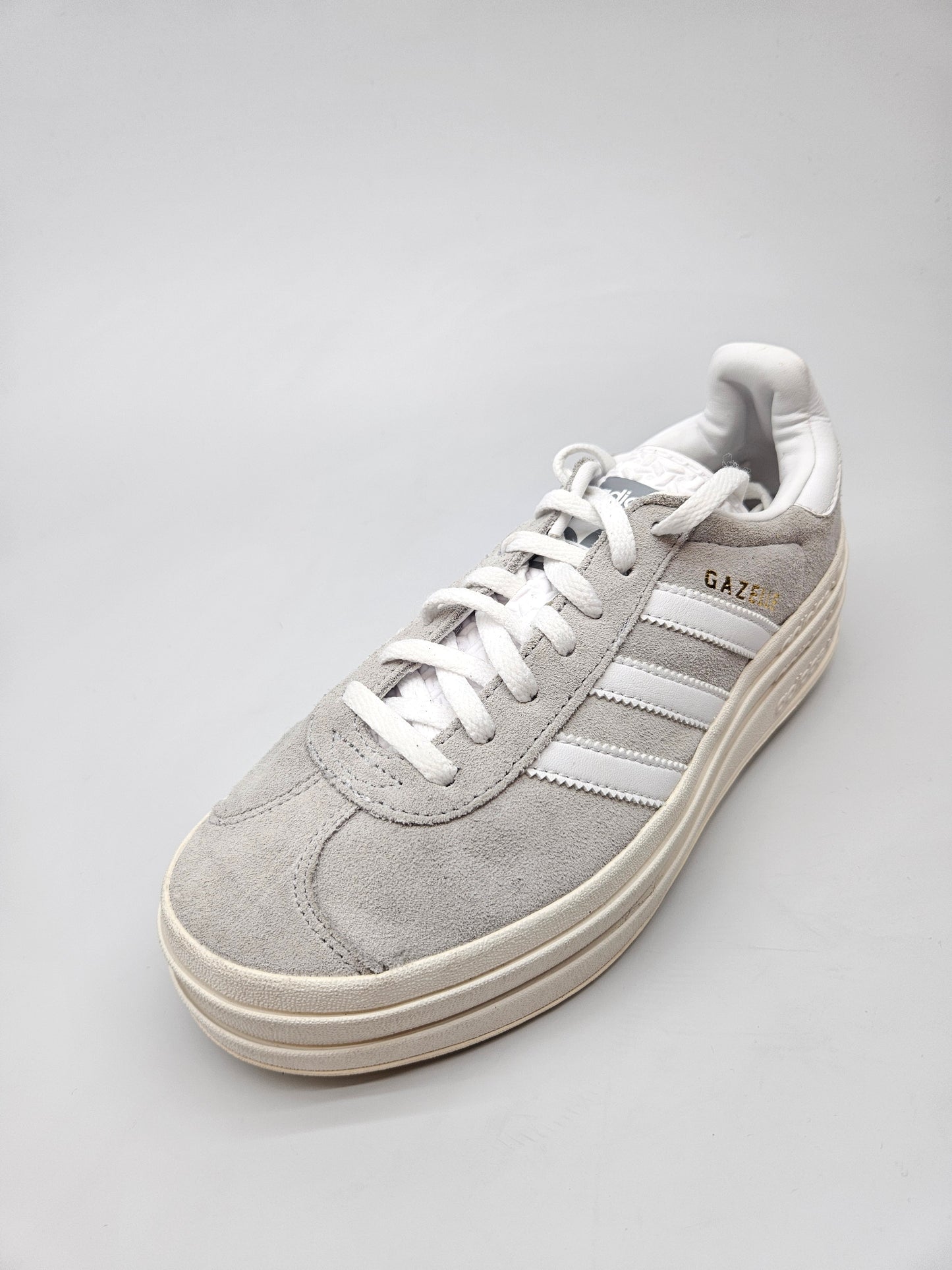 ADIDAS NOVI ORIGINAL PATIKI BR 38.5