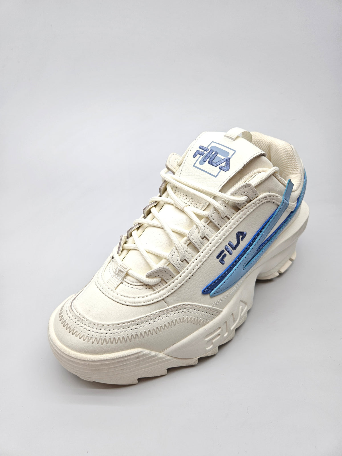 FILA NOVI ORIGINAL PATIKI BR 40