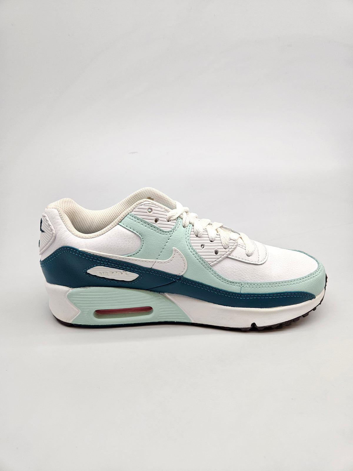 NIKE AIRMAX NOVI ORIGINAL PATIKI BR 37.5