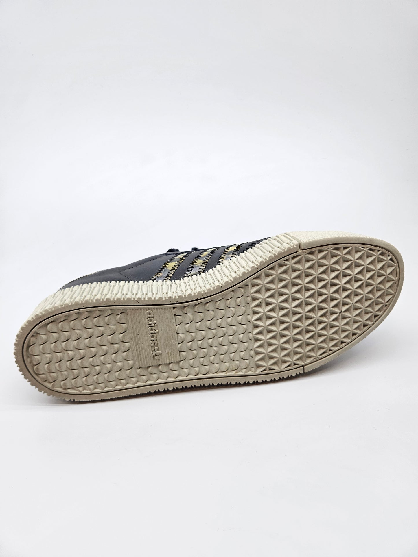 ADIDAS ORIGINAL PATIKI BR 39