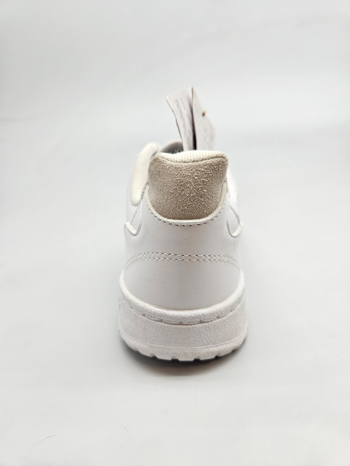 ADIDAS NOVI ORIGINAL PATIKI BR 39