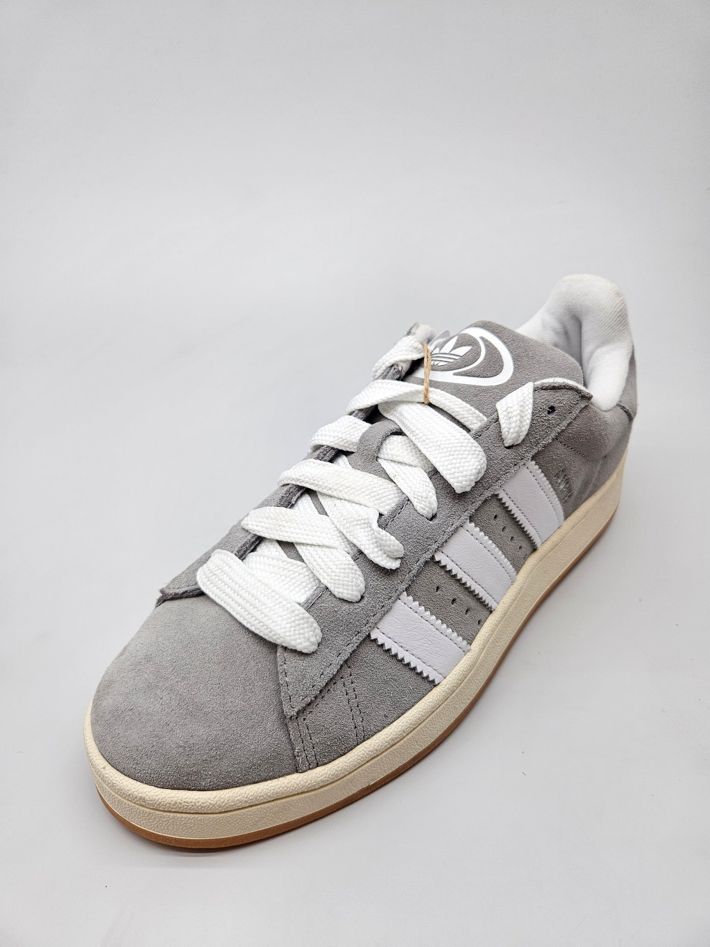 ADIDAS NOVI ORIGINAL PATIKI BR 42.5